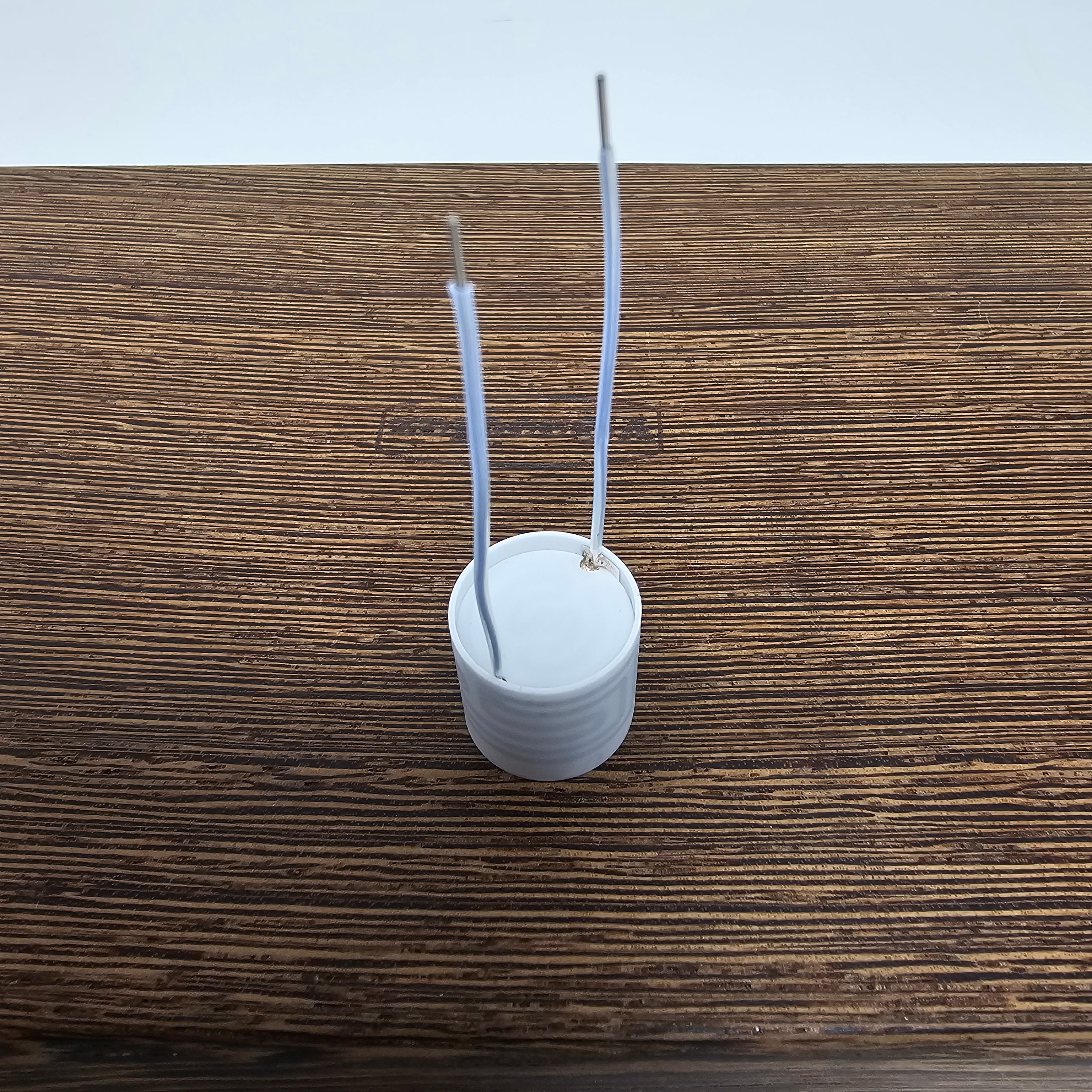 Replacement heater for the Core XL Rebuildable Atomizer.
This is a genuine Crossing Technology part.
Please see the installation instructions on our blog for installation instructions.