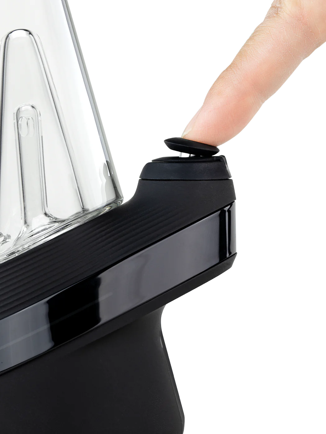 The new Peak is the most effortless dab experience ever. Smarter, simpler, and comfy in-hand, our original intelligent vaporizer now features a 3D Chamber, Joystick Cap, and real-time temperature control. With its seamless single-button interface, premium water filtration and four dialed heat presets, the Peak makes enjoying hash easy — every time.