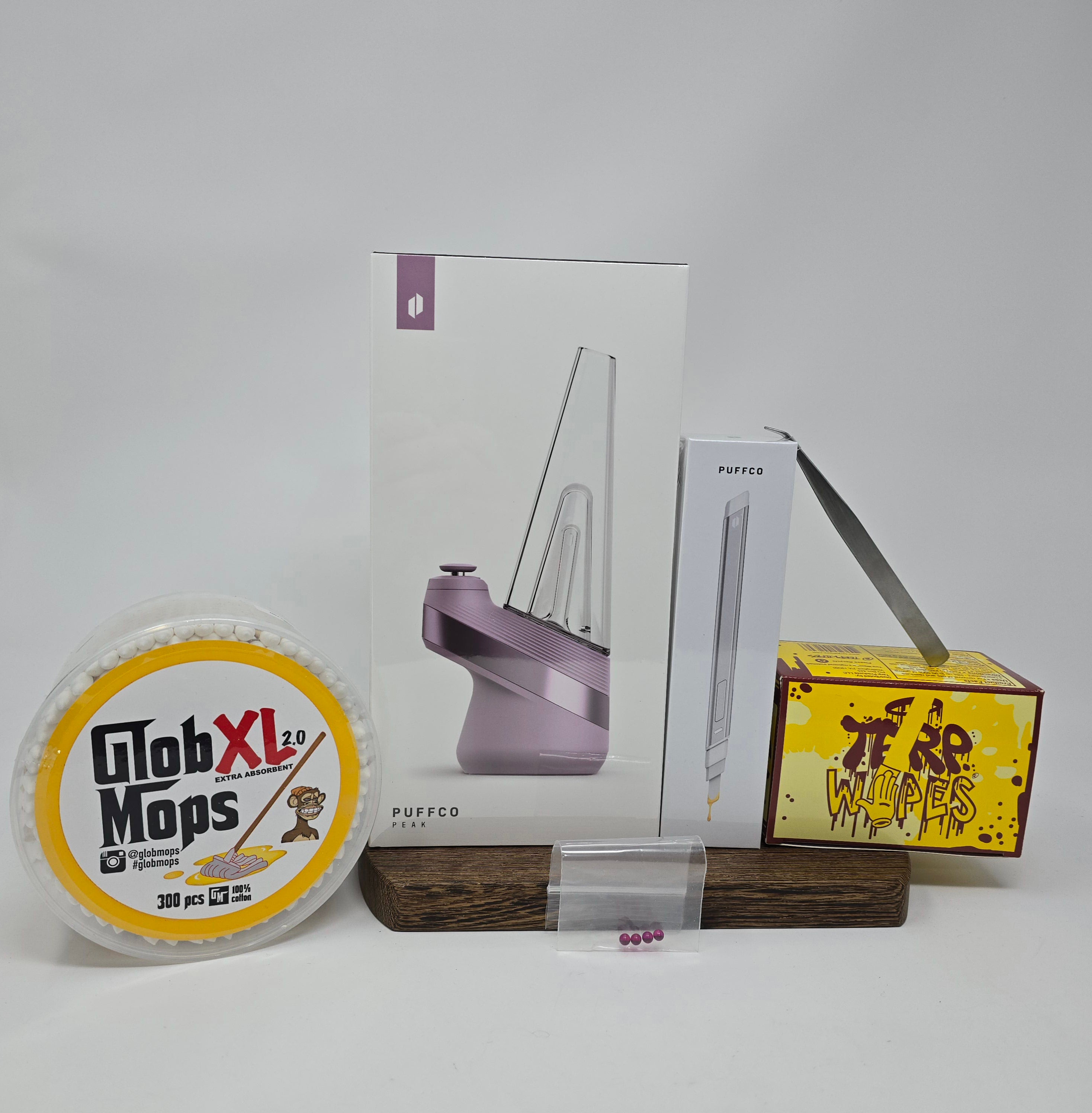All the essentials to get you started with your New Peak by Puffco! Includes all the tools for using and cleaning.