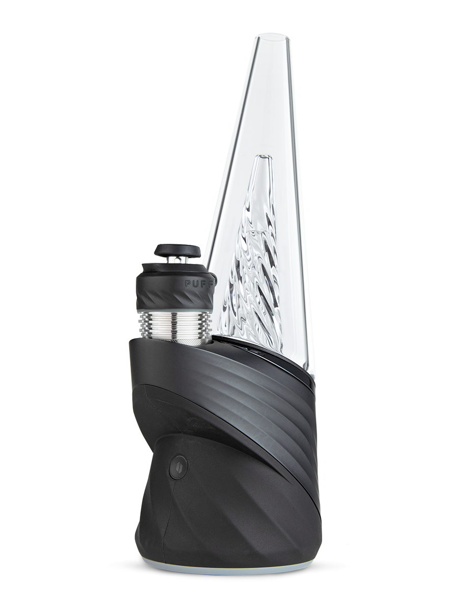 Now comes with 3DXL, all for the same price.
The new Peak Pro 3DXL is the pinnacle of hash technology. This premium smart rig delivers incredible flavor and unparalleled performance. Unlock the fullest potential of the plant with its patented 3DXL Chamber, single-button interface, and deep customization via the Connect app. Featuring the Joystick Cap and laser cut perc slots for improved water filtration, enjoy the best hash experience ever.