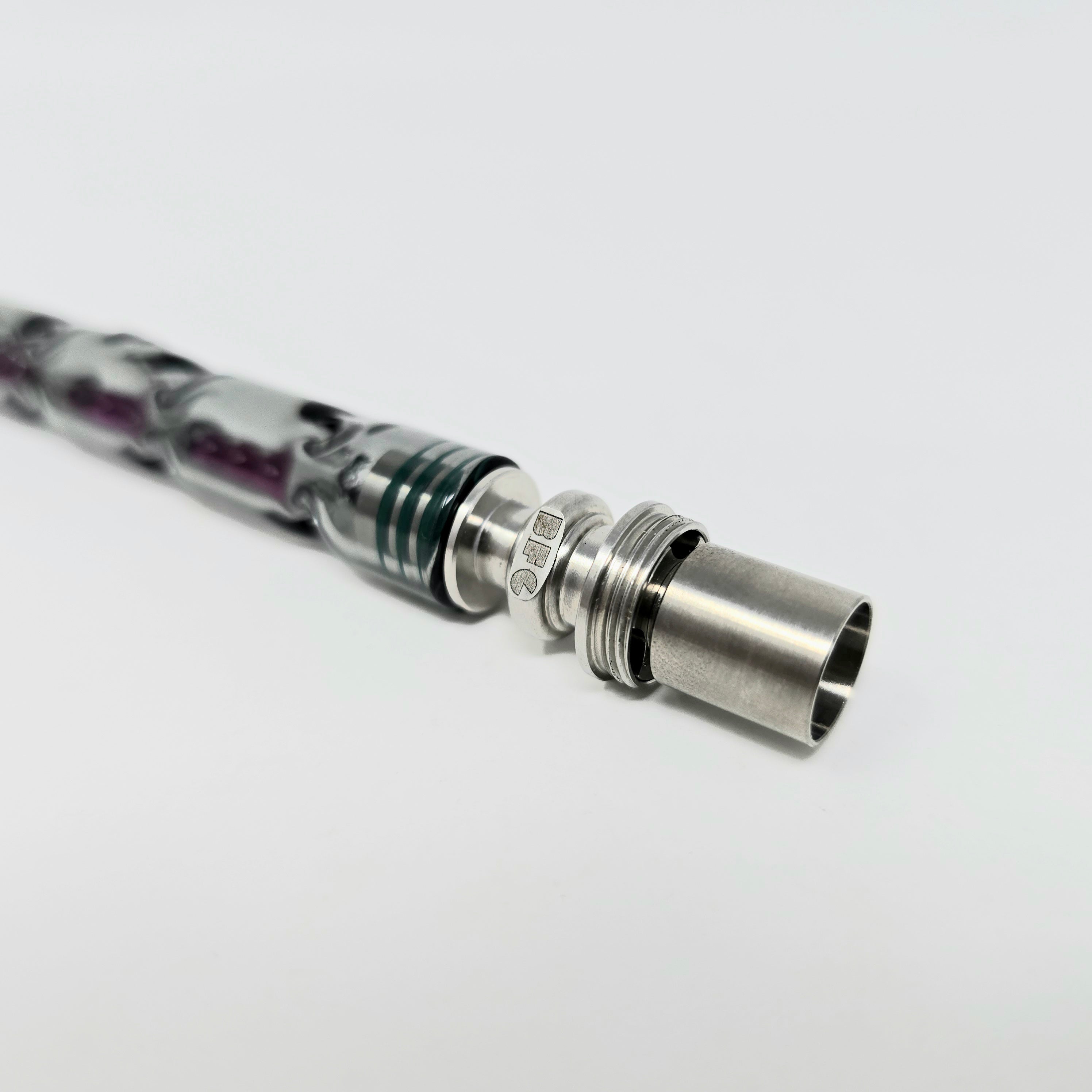 Looking for an all glass cooling stem solution for the Dani Fusion 2.0? Look no further!
Includes airport to introduce fresh air if desired. 110mm Clear/Smoked
*Fusion Tip and Cap not included but available for sale separately