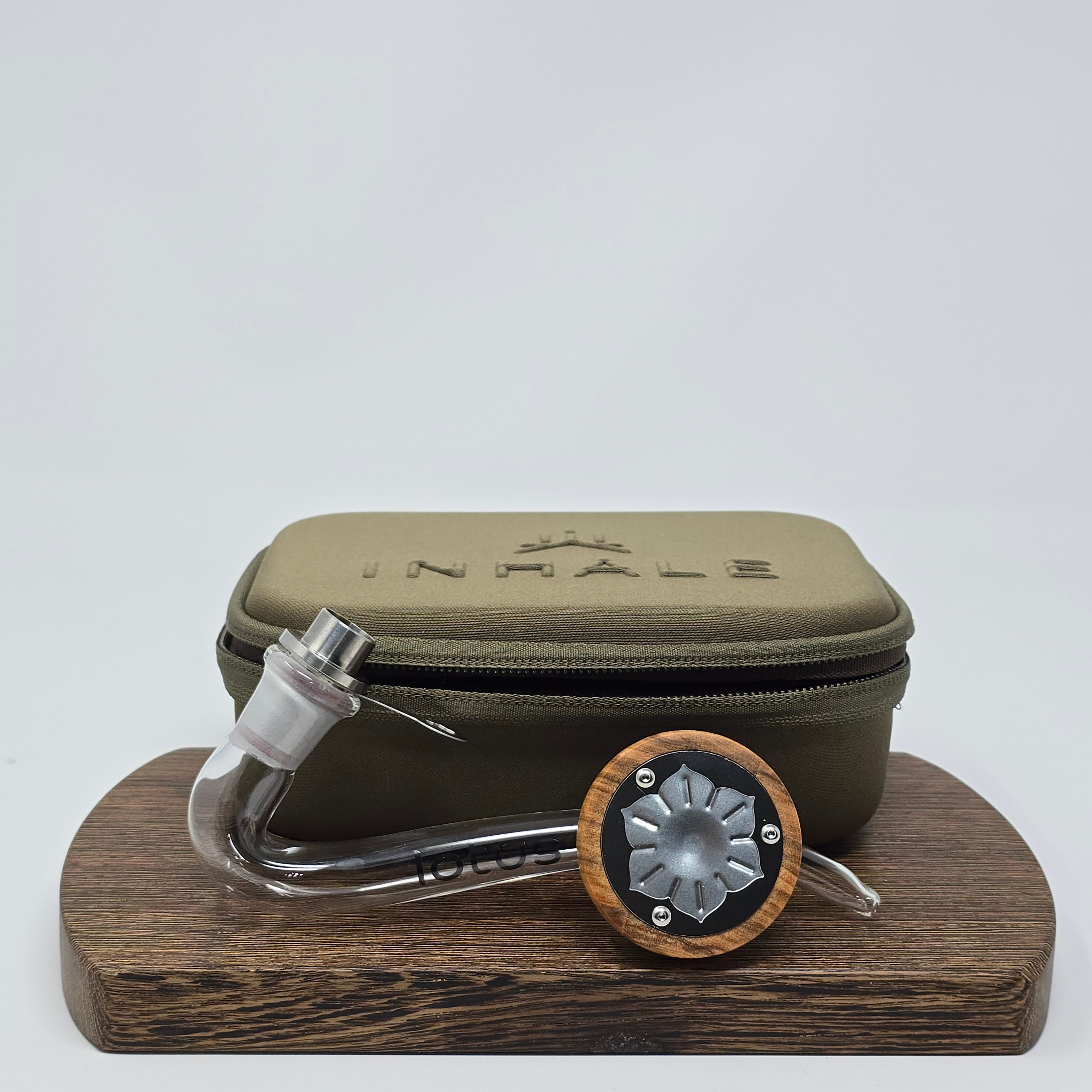Lotus is a pure convection vaporizer; its sleek, California-patented design allows you to vaporize a vast load of up to 0.3g in the traditional pipe style while not compromising on flavor and producing best-in-class vapor clouds.
