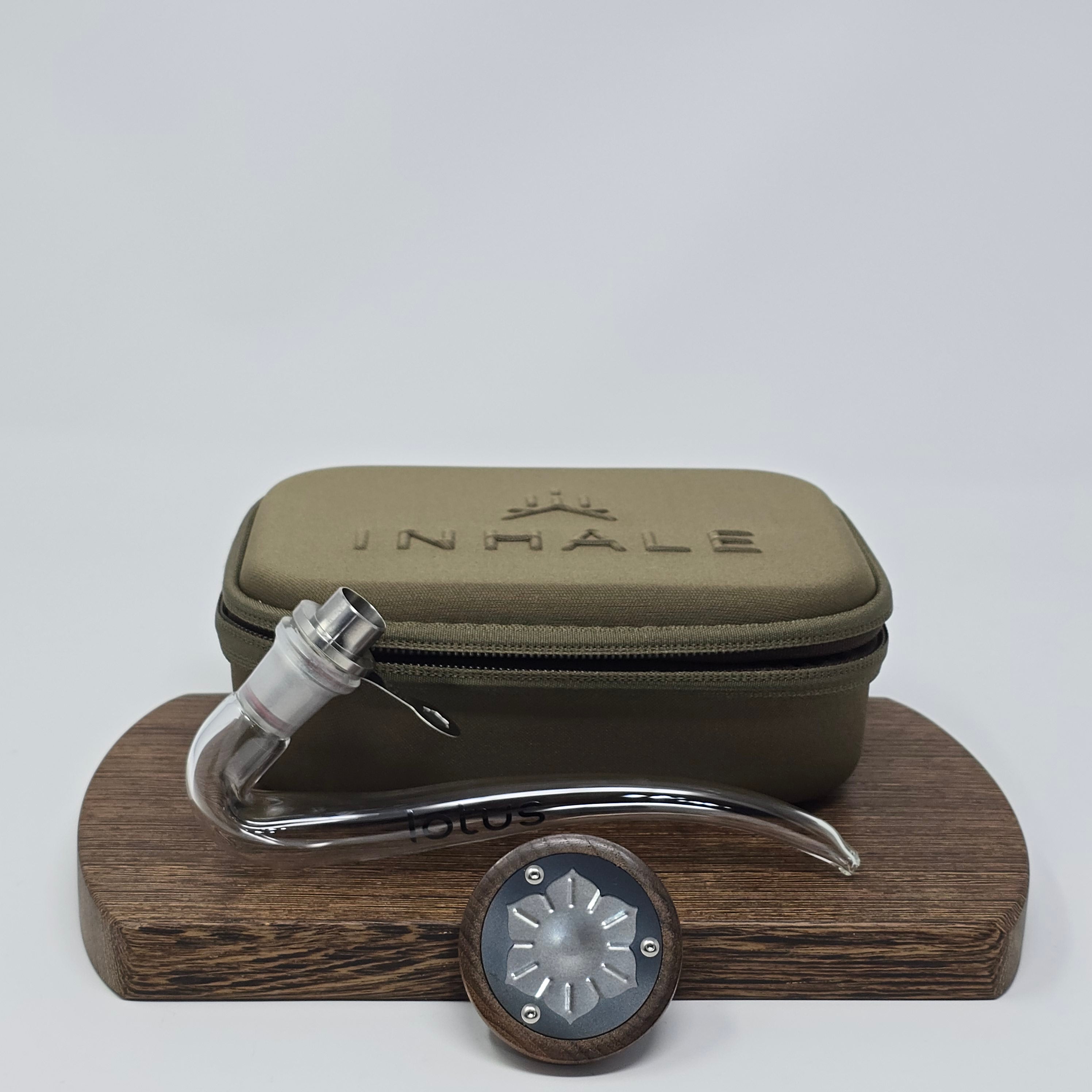 Lotus is a pure convection vaporizer; its sleek, California-patented design allows you to vaporize a vast load of up to 0.3g in the traditional pipe style while not compromising on flavor and producing best-in-class vapor clouds.