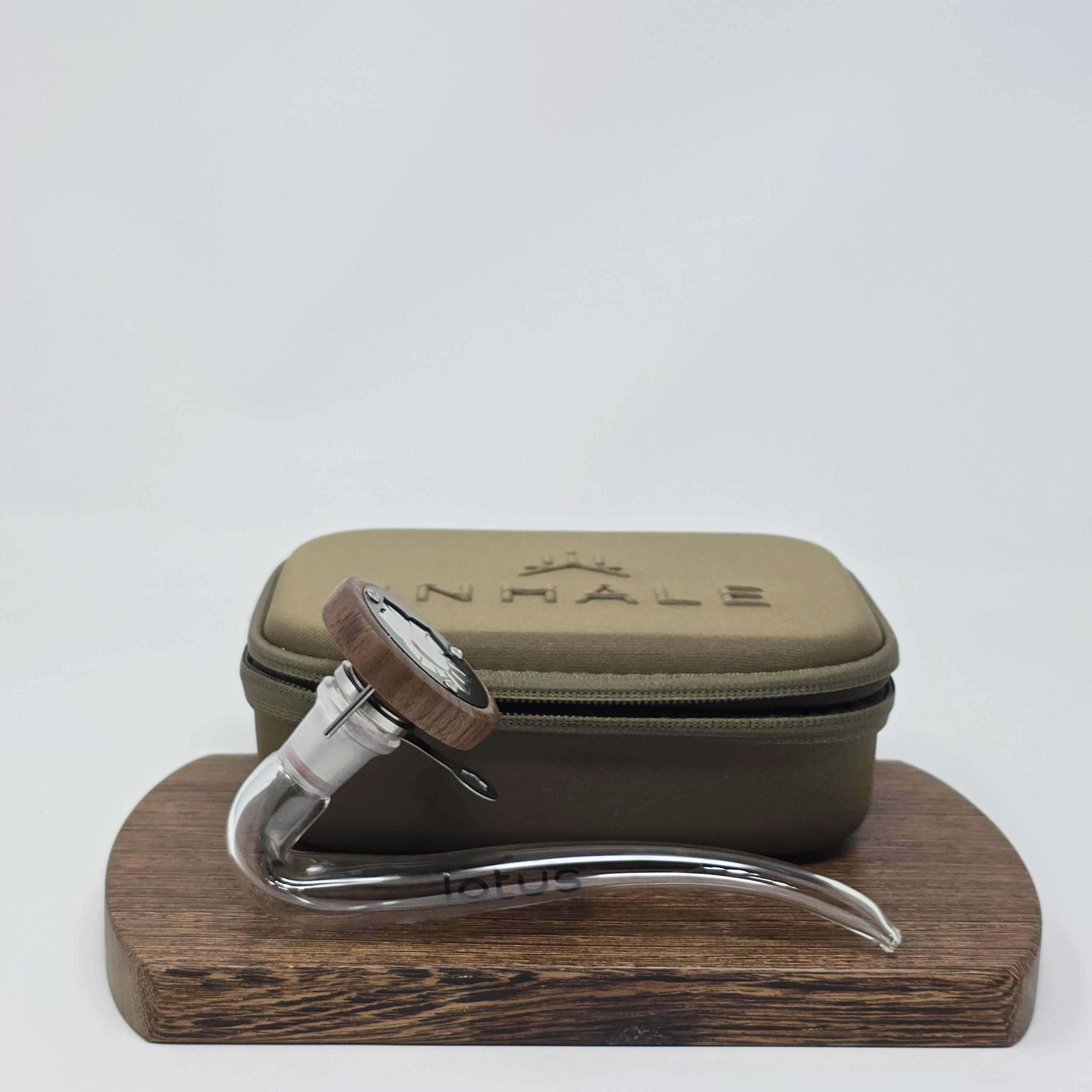 Lotus is a pure convection vaporizer; its sleek, California-patented design allows you to vaporize a vast load of up to 0.3g in the traditional pipe style while not compromising on flavor and producing best-in-class vapor clouds.