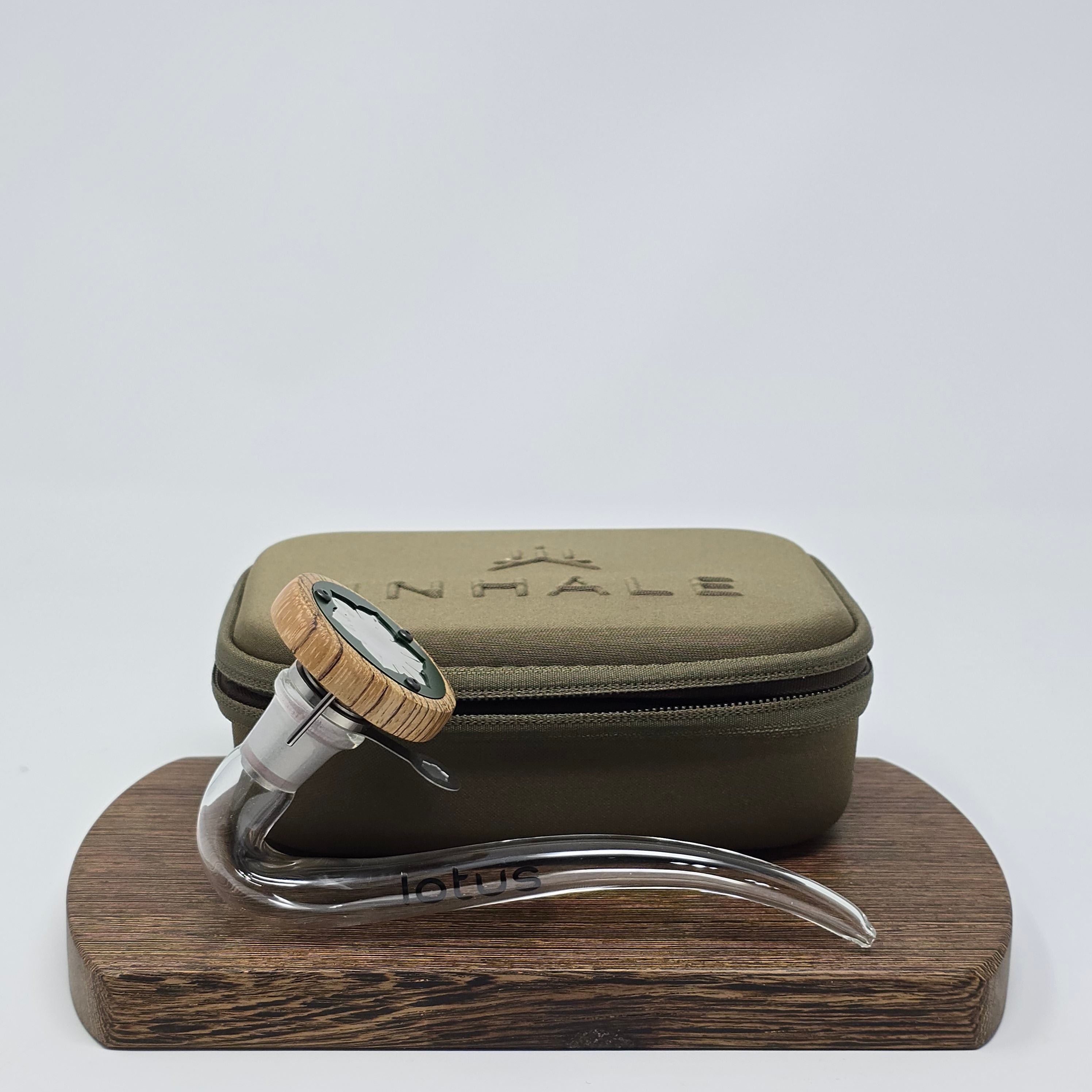 Lotus is a pure convection vaporizer; its sleek, California-patented design allows you to vaporize a vast load of up to 0.3g in the traditional pipe style while not compromising on flavor and producing best-in-class vapor clouds.