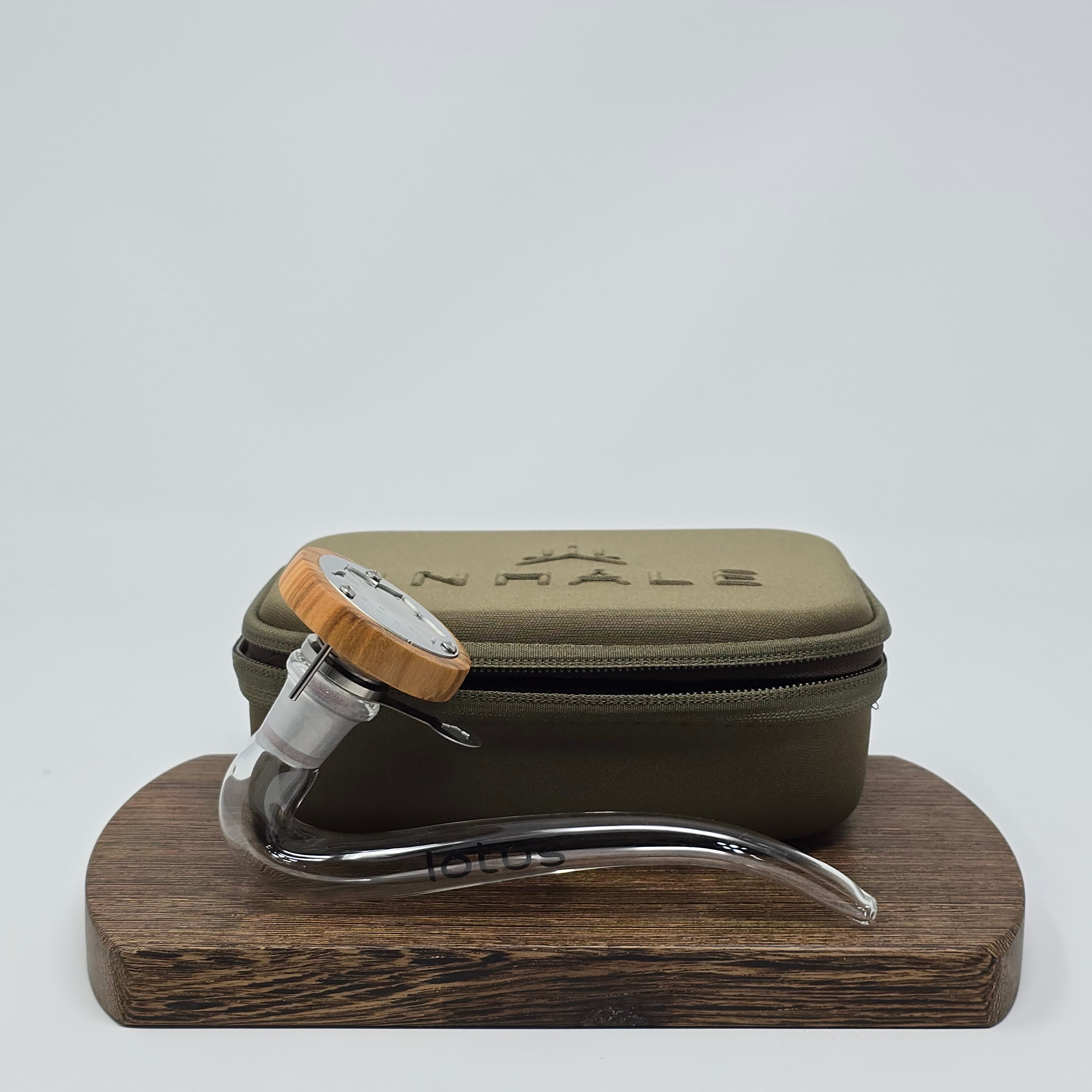Lotus is a pure convection vaporizer; its sleek, California-patented design allows you to vaporize a vast load of up to 0.3g in the traditional pipe style while not compromising on flavor and producing best-in-class vapor clouds.