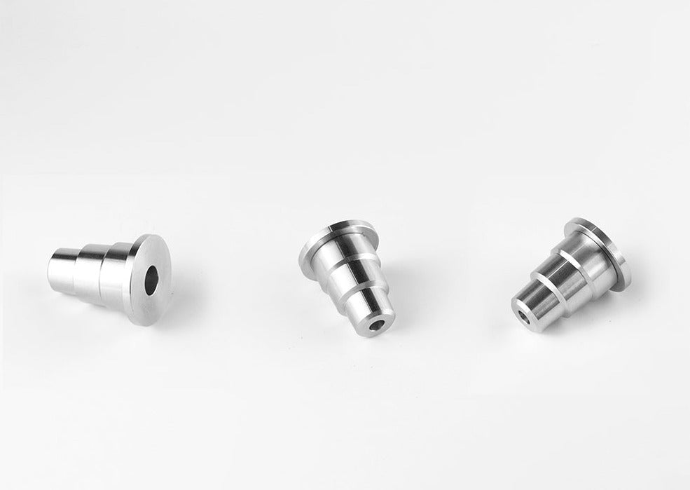 Features:
	•	Smooth water piece experience
	•	Compatible with 14mm or 18mm female mouth sizes
	•	Large internal container for ball-vape-like experiences
	•	Medical-grade 316 stainless steel
	•	Easy cleaning