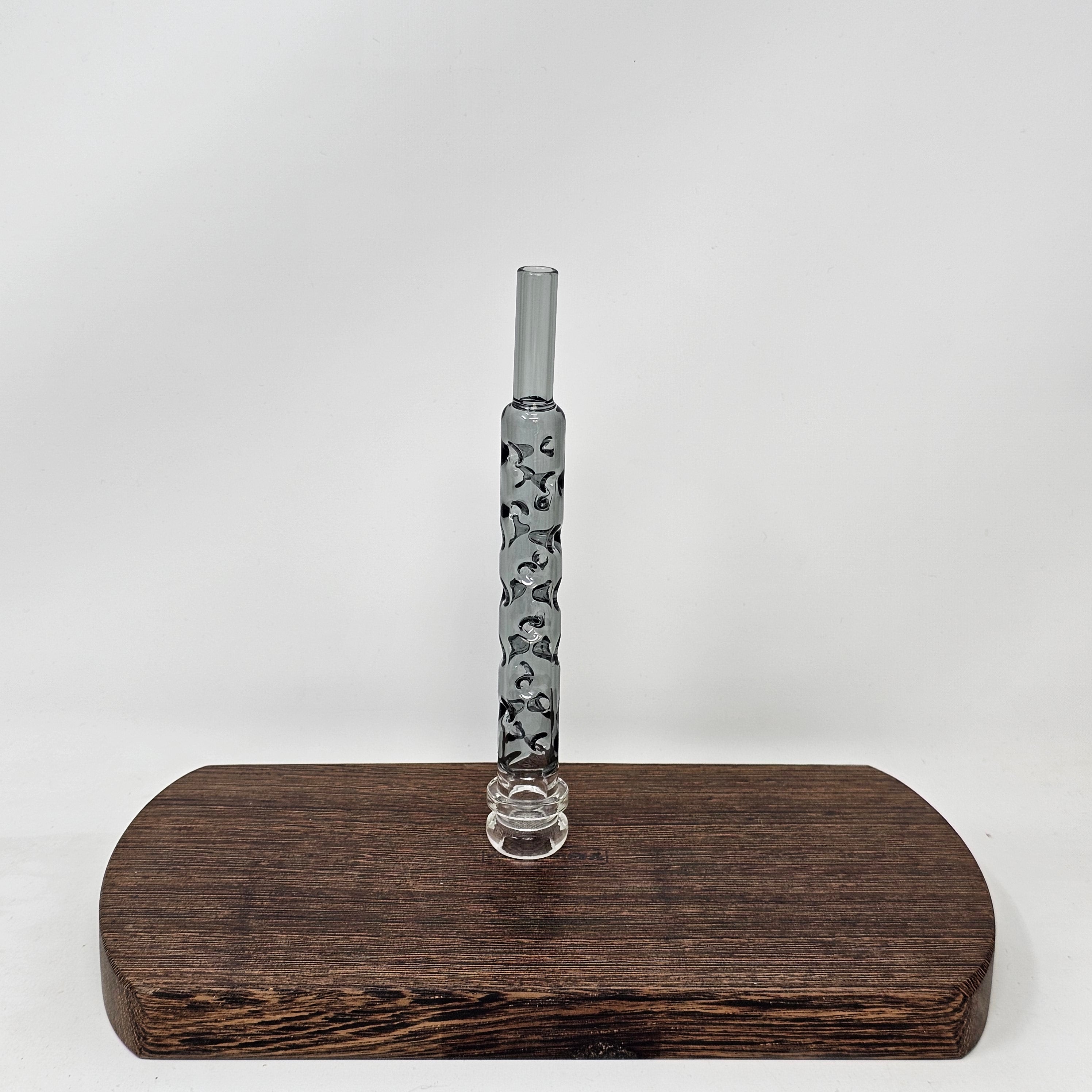 Replaces the Venty Cooling Unit in favor of a glass airpath with spiky cooling included.
Choose from Long/Short or Clear/Smoked Glass and Rocket!!
Long is just under 7" tall and Short is just under 4" tall.