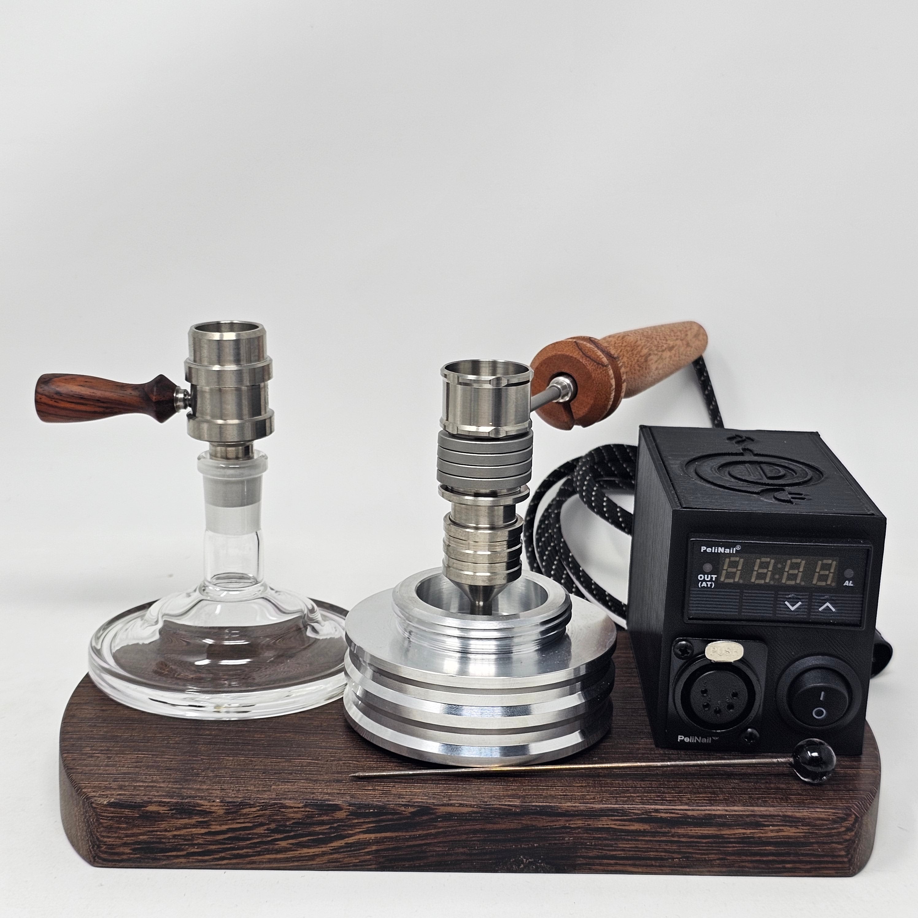 The new Cannabis Hardware Flowerpot F16 head is created at a time where ball vapes require some refinement. This new flowerpot head packs a punch as the heat sink is improved by the addition of a solid titanium machined cap and a machined screen at the bottom which further improves the conduction and retention of heat throughout the device.