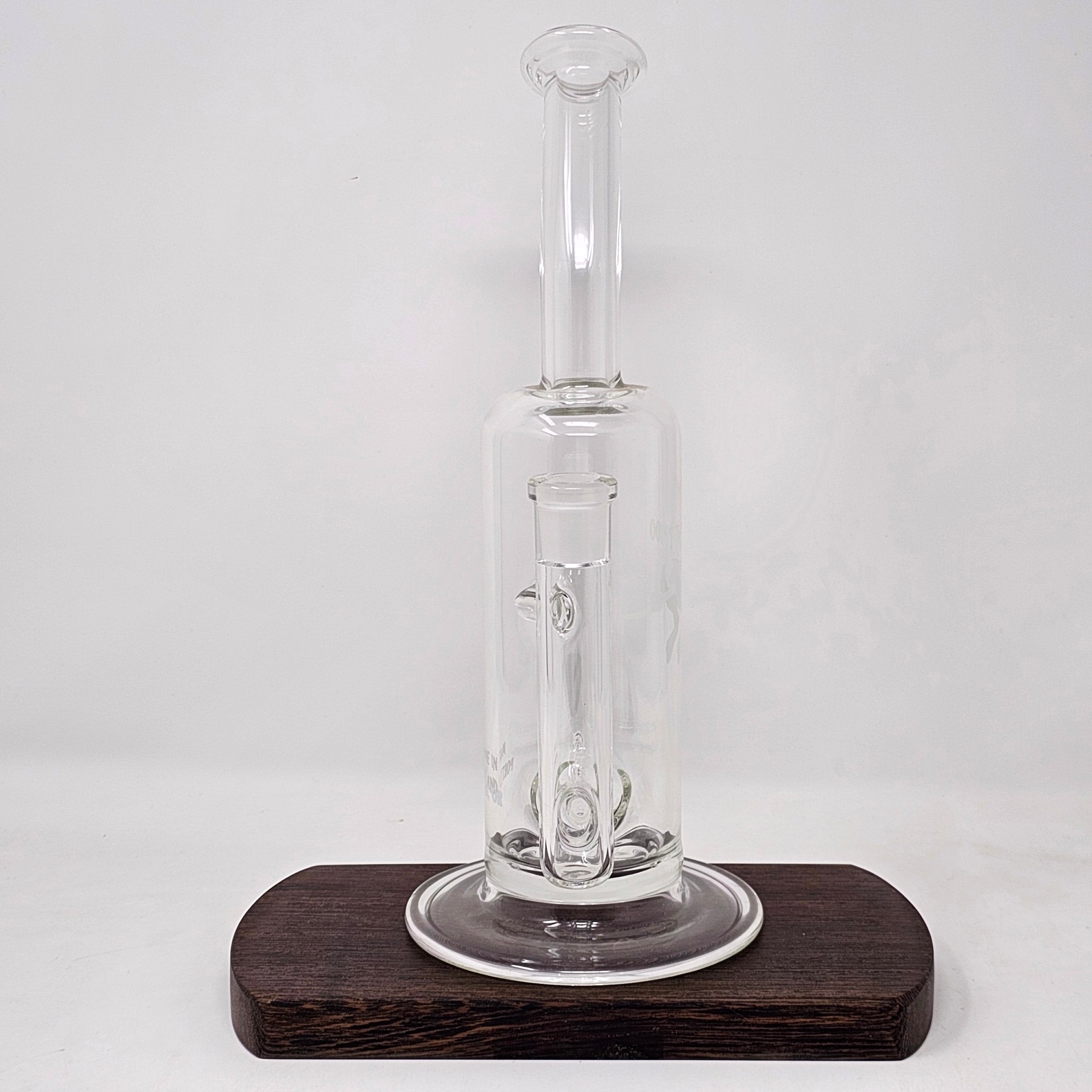The large inline is made on 65 mm heavy wall tubing. The inline is diffused in house. Fitting: 14 female or 19mm Female (select at checkout).
Height 11-13" Made in the USA!!
** This product is individually handmade by the same or different glass blower and there may be a variation in size of product. There could also be a variation in the logo size, placement, and color…