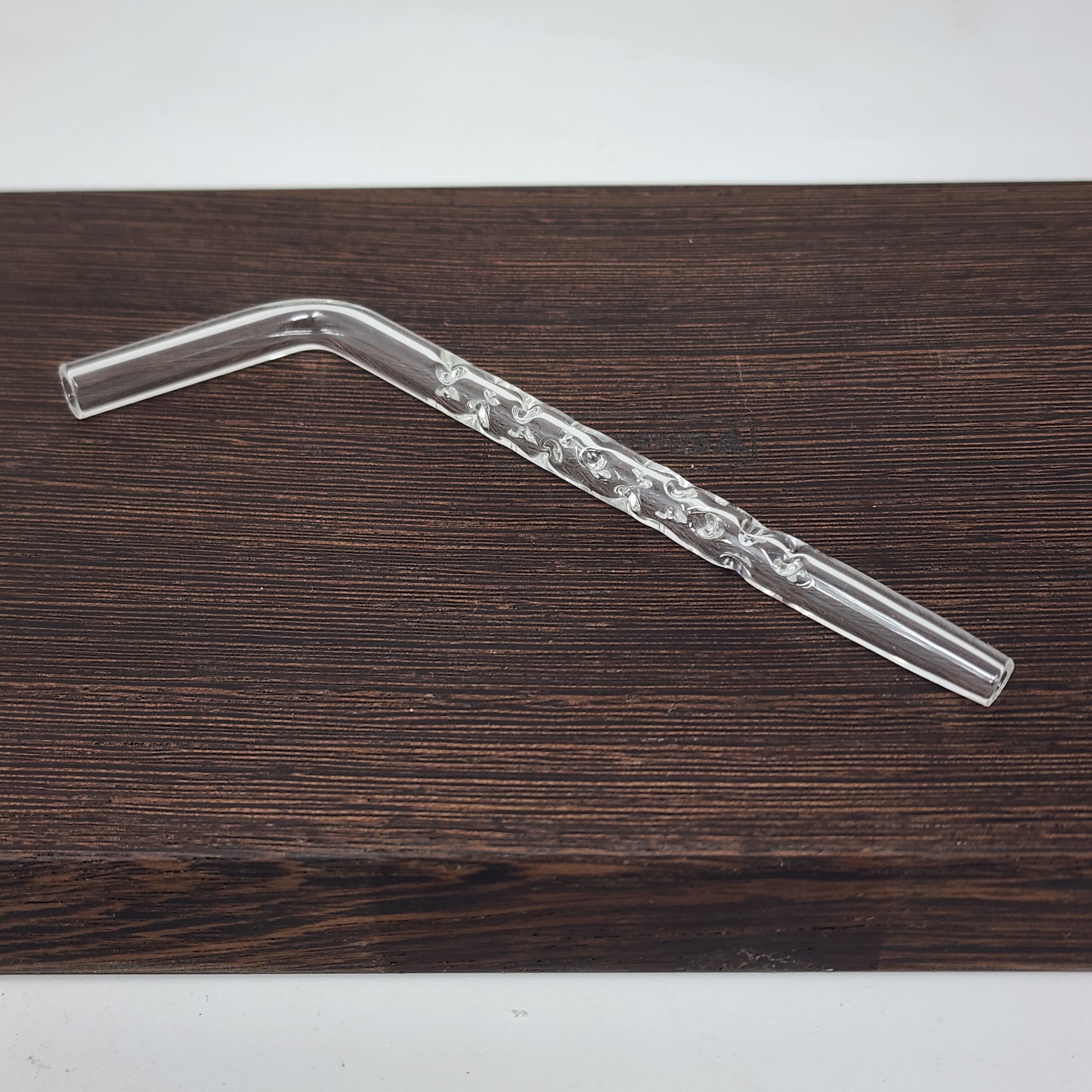 Glass Cooling stem fits with a pressure fit to your Vapman unit. Vapman is pictured for demonstration only and is not part of the sale. You are purchasing the glass mouthpiece only.