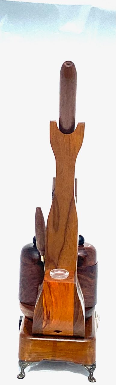 Made in a small family shop in the Southeast United States, each system is unique. This is a true conversation piece of functional art! The Club is 24 inches long and includes carb hole. Each set may contain different parts and of course will offer an individual mixture of woods and beauty only nature can provide.
This particular V1 set includes:
18” Club Pipe ( 1/4” bore) with integrated ash catcher filter system.
Integrated PID Controller with US Standard Five Pin XLR Connection w/included Injector…