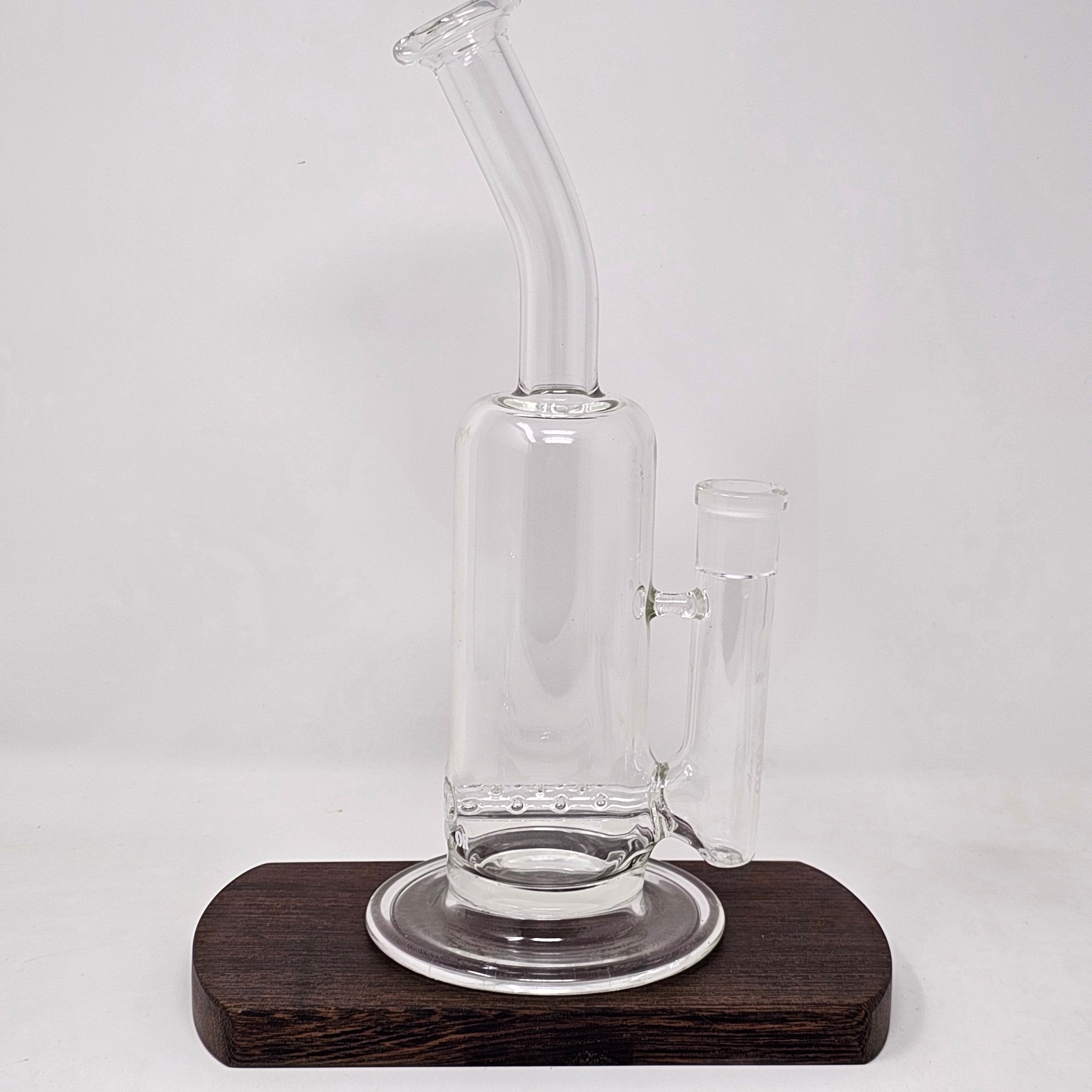The large inline is made on 65 mm heavy wall tubing. The inline is diffused in house. Fitting: 14 female or 19mm Female (select at checkout).
Height 11-13" Made in the USA!!
** This product is individually handmade by the same or different glass blower and there may be a variation in size of product. There could also be a variation in the logo size, placement, and color…