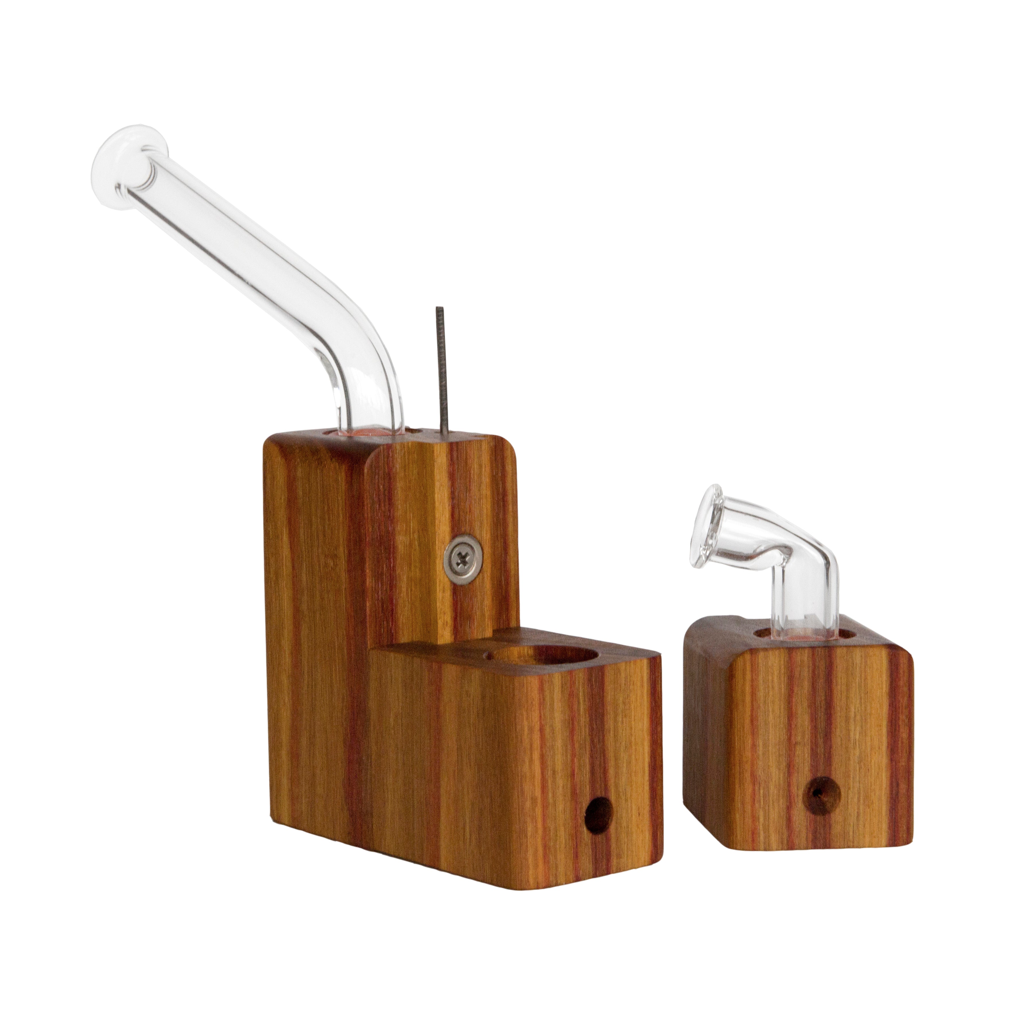 The Runt is one of the most popular devices from Sticky Brick Labs. Don't let the diminutive size fool you, this thing delivers. Smaller than the OG and sharing some similarities to the Junior, the Runt is a hard hitter. The mouthpiece also works with the Junior and our bent flame intake will work with any of our devices. The Runt ships with our standard accessory pack including a torch (shipped empty), two carb corks, two stainless stir sticks along with two wooden sticks, six screens, and two Restrictor…