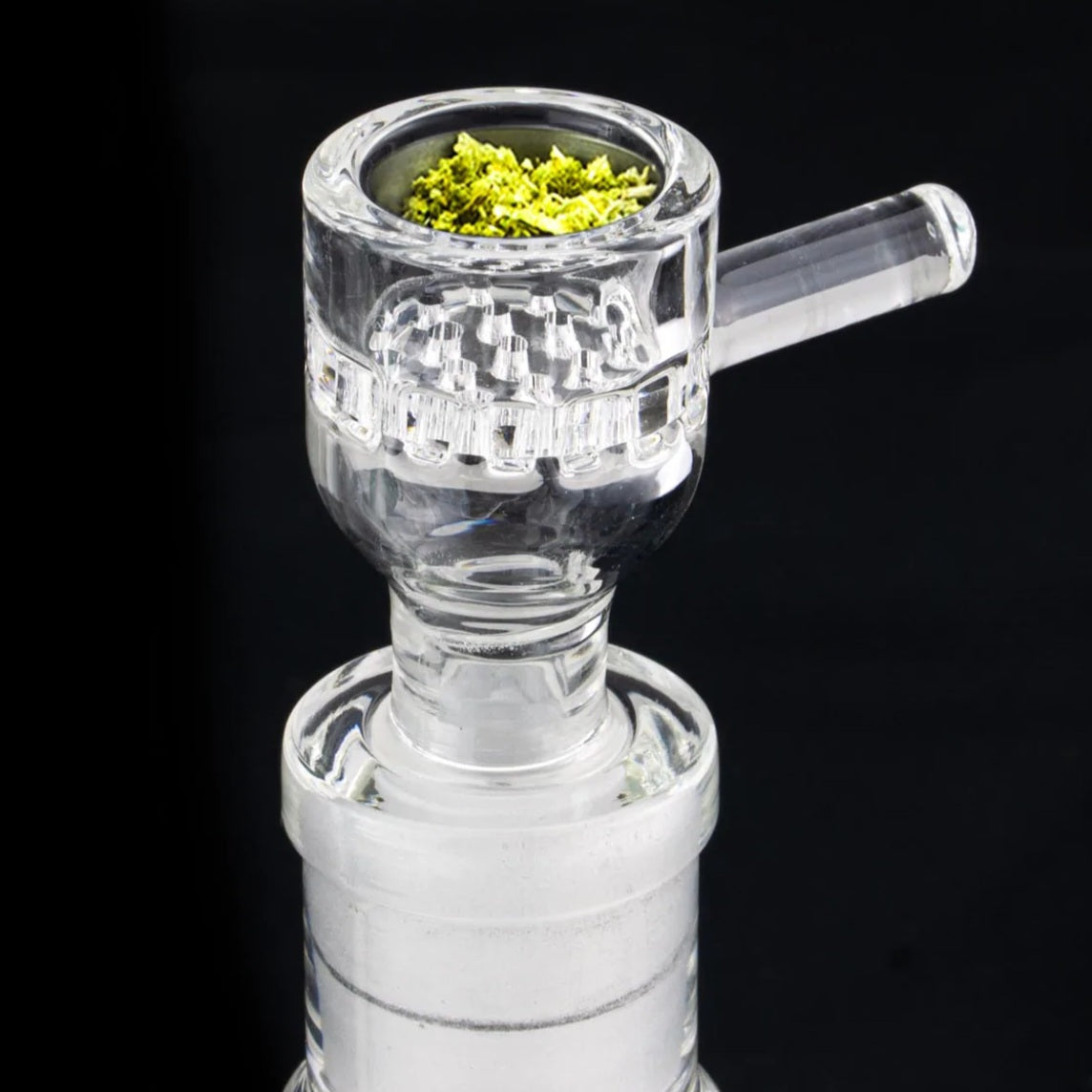 Works with FlowerPot Heads that have 22mm Standard Diffuser. Will also work with Zeal Head.
Outside Diameter .865"
Depth of Bowl .50"
Select 14mm or 19mm Male to work with your Female glass
Hand Crafted from Borosilicate 3.3
Has glass Screen
Does not include screen, which can be found here.
No warranty on glass products.
Glass bowl only. other parts in photos are for illustration purposes only.