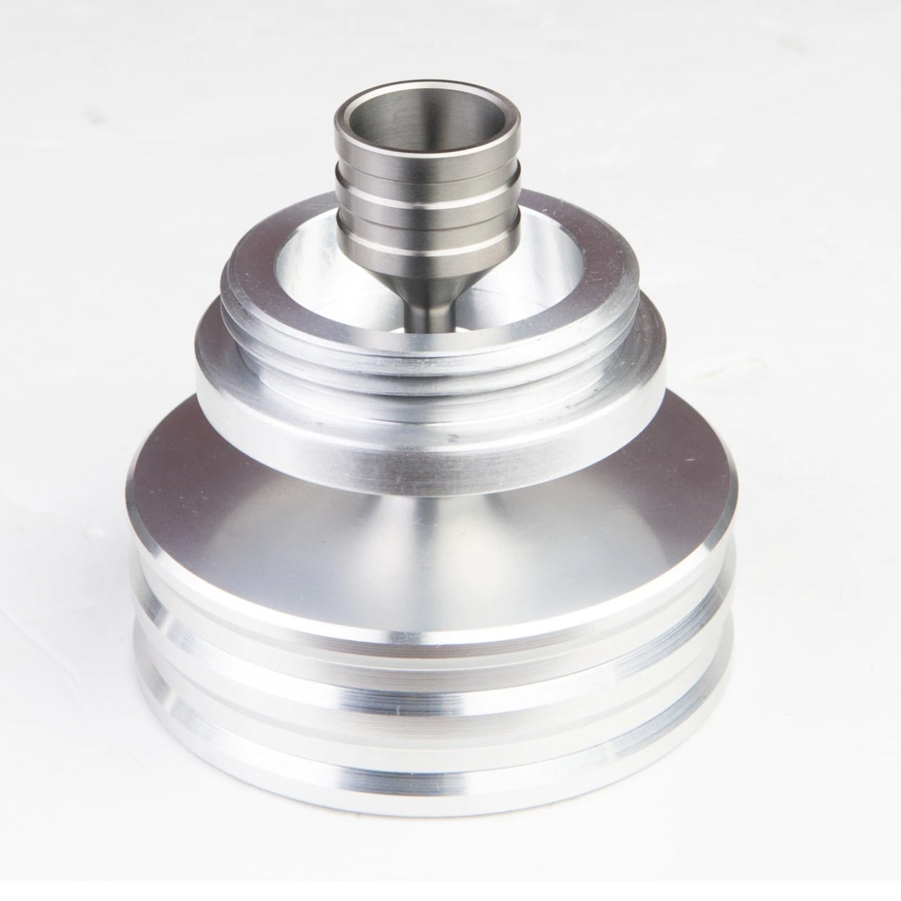 Secure your Flowerpot Head!
*If you will be using this on an existing Cannabis Hardware stand, pick the curved adapter. Heat Post needed to attach to stand and Sold Separately.
This new heat shield works along side the Insulated Heat Post to ensure the Flowerpot Head (B1, B2 or Injector) is safely kept and out of easy reach. This shield is milled from 6061 aluminum tubing to minimize waste and make the process more efficient.