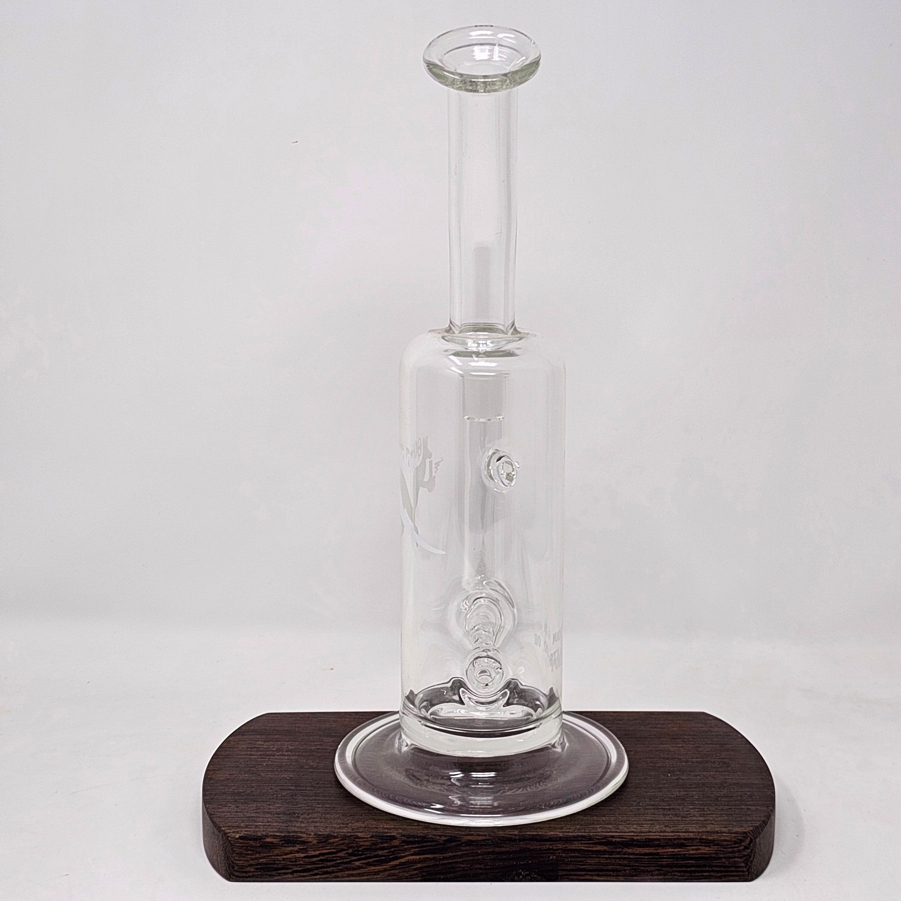 The large inline is made on 65 mm heavy wall tubing. The inline is diffused in house. Fitting: 14 female or 19mm Female (select at checkout).
Height 11-13" Made in the USA!!
** This product is individually handmade by the same or different glass blower and there may be a variation in size of product. There could also be a variation in the logo size, placement, and color…