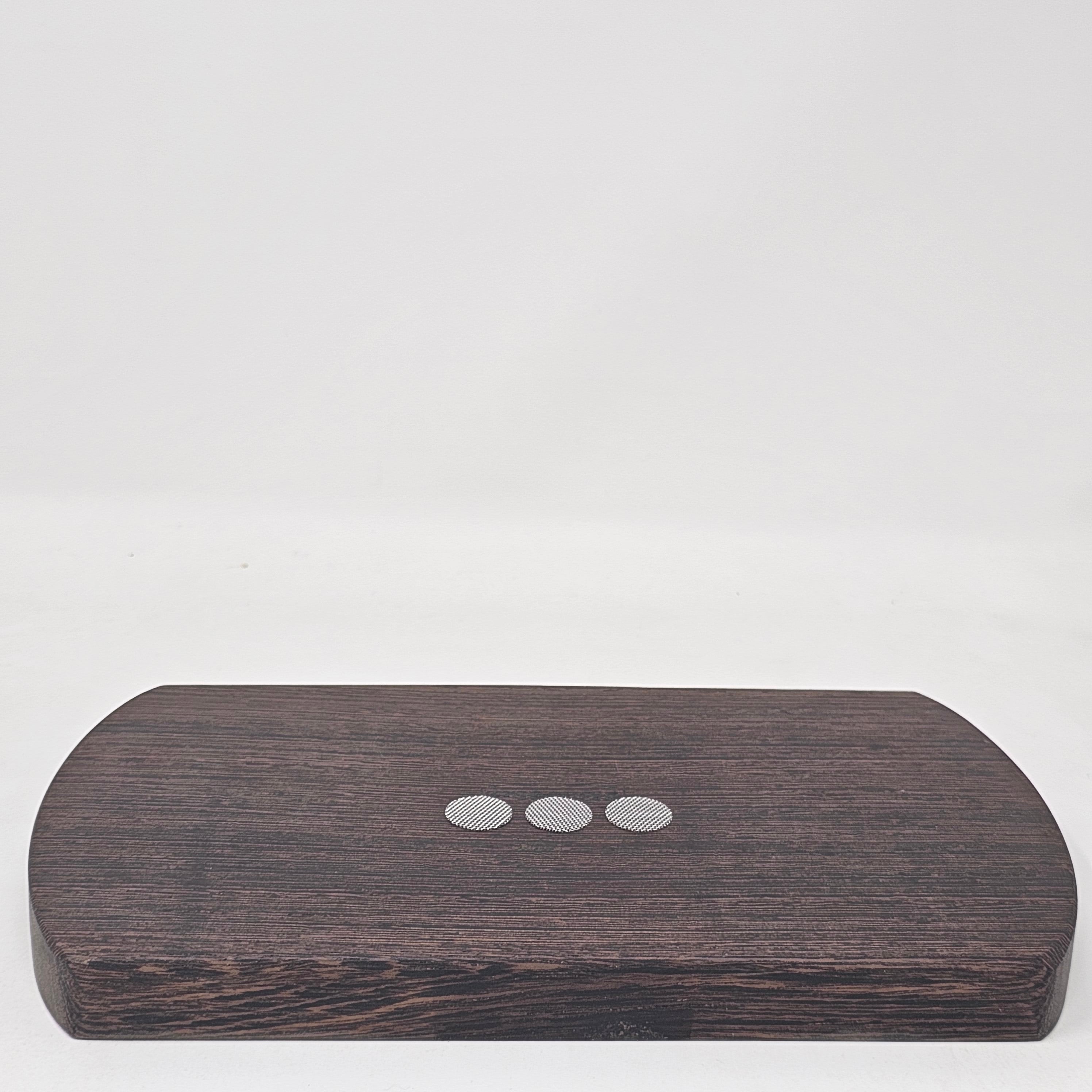 Replacement Screens for Crafty, Crafty+, or Mighty, Mighty+ Cooling Units. Please check size/style/quantity options. Also works for our V3 14MM Injector (screened version) in clear and smoked glass!