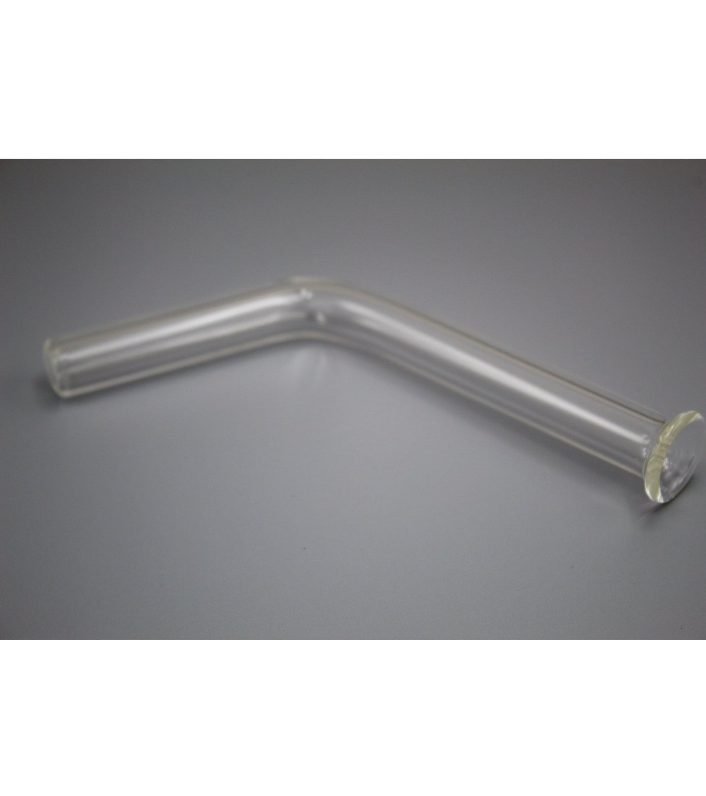 The Runt mouthpiece replacement glass. Made from the thickest Simax glass we can get, right here in Asheville North Carolina by our local glass team. The Runt mouthpiece also works with the Junior, though not with the cap on.