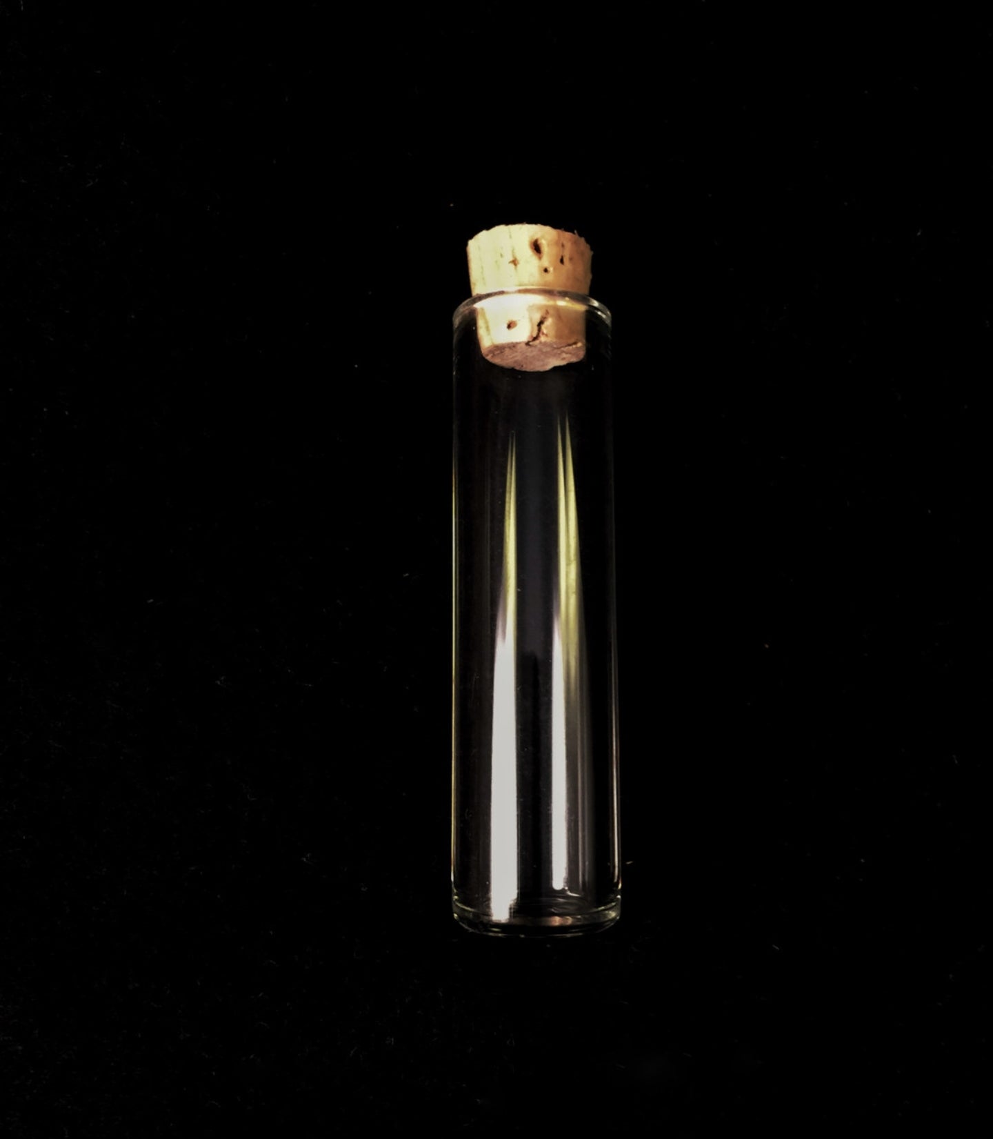 Storage Jar for the Maxx made from the same ultra-thick Simax borosilicate as the rest of the glass we sell.