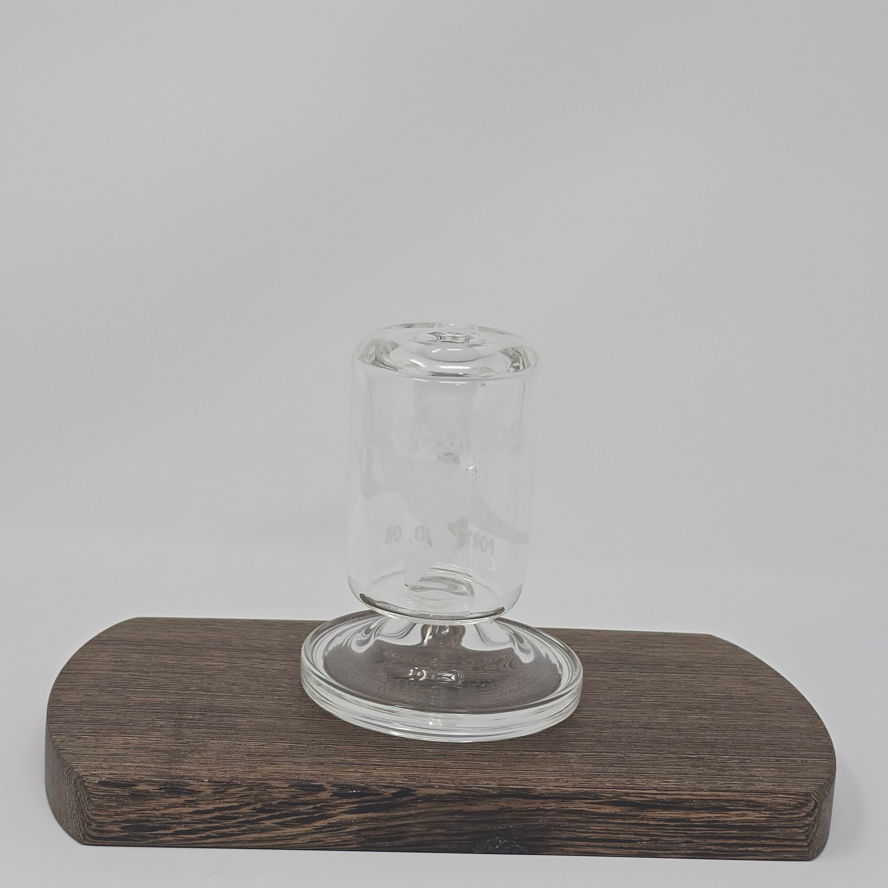 Sick of scoobies in your rig? Snag one of these catchers to help!

All catchers are 90 degrees. Available in 14mm or 19mm male sizes, you can choose from a dry catcher or wet. Pick the extended arm if you want some additional clearance for glass like the 3 Piece HD by Goo Roo Glass.