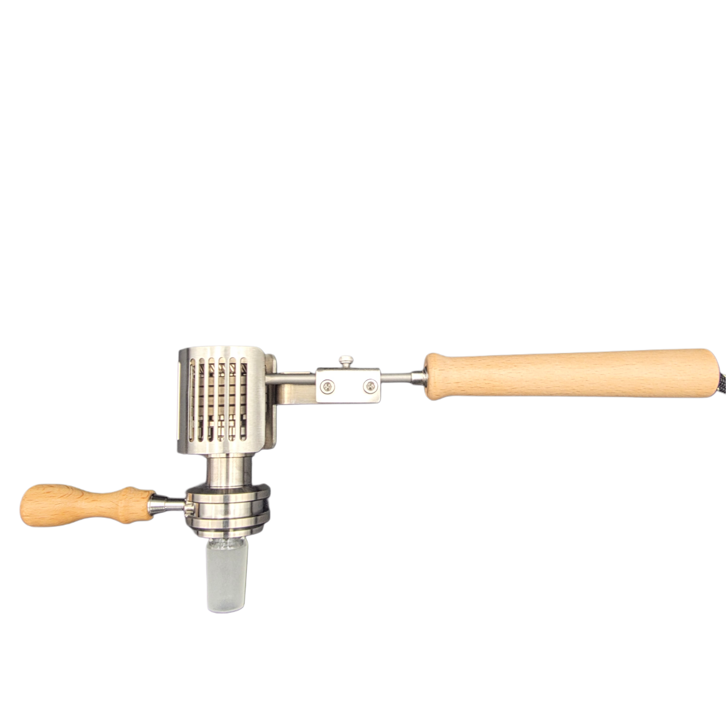 Showing Pro Kit Heater on top of Titanium Matrix Bowl, both with the Beechwood Handles.