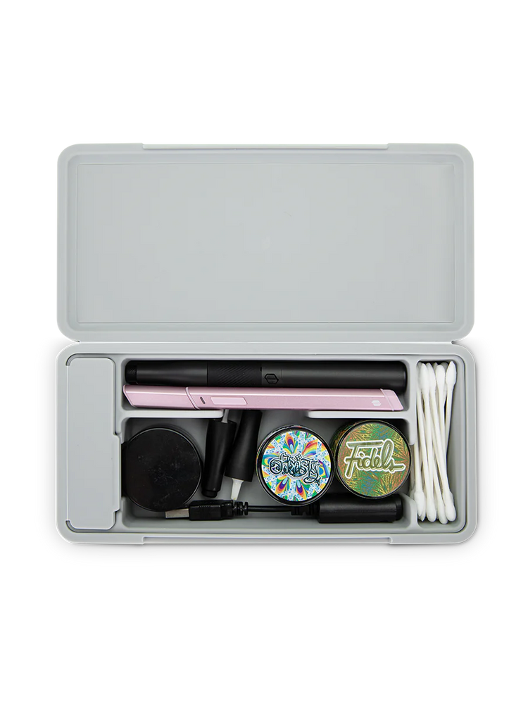 Sapphie Pivot Travel Case by Puffco (Open box)