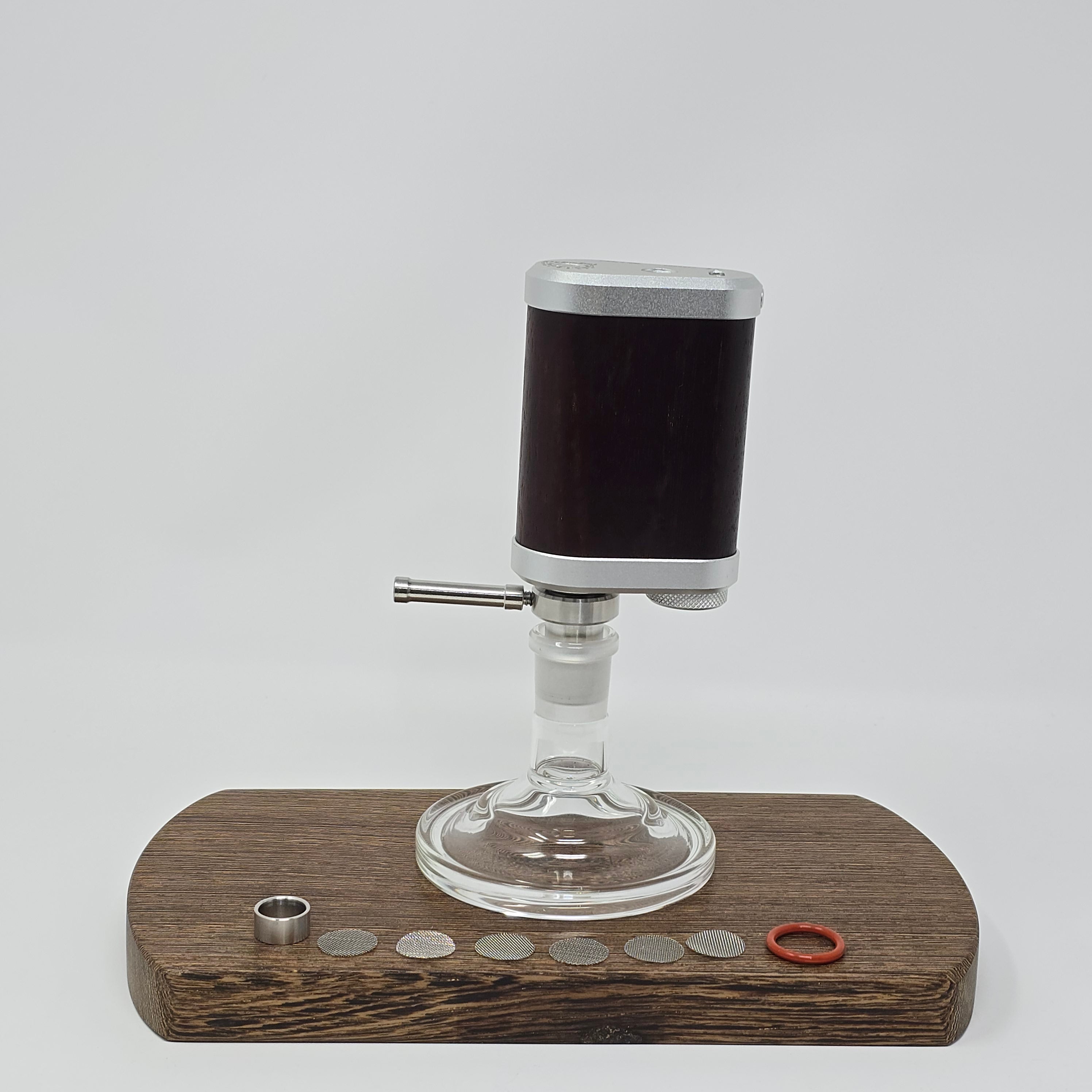 Machined in Thailand, take your Tinymight to a new level with this Stainless Steel Waterpipe Adapter! Interchangeable with Tinymight or Tinymight 2!