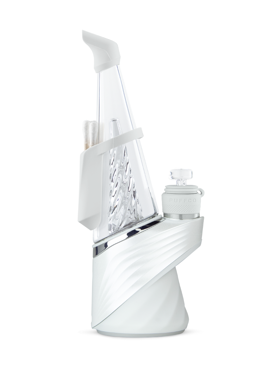 Keep your cleaning supplies handy with this Peak Pro Travel Pack!

Includes Silicone Tip and Clean Swab caddy.

FDA Approved silicone and dishwasher safe.