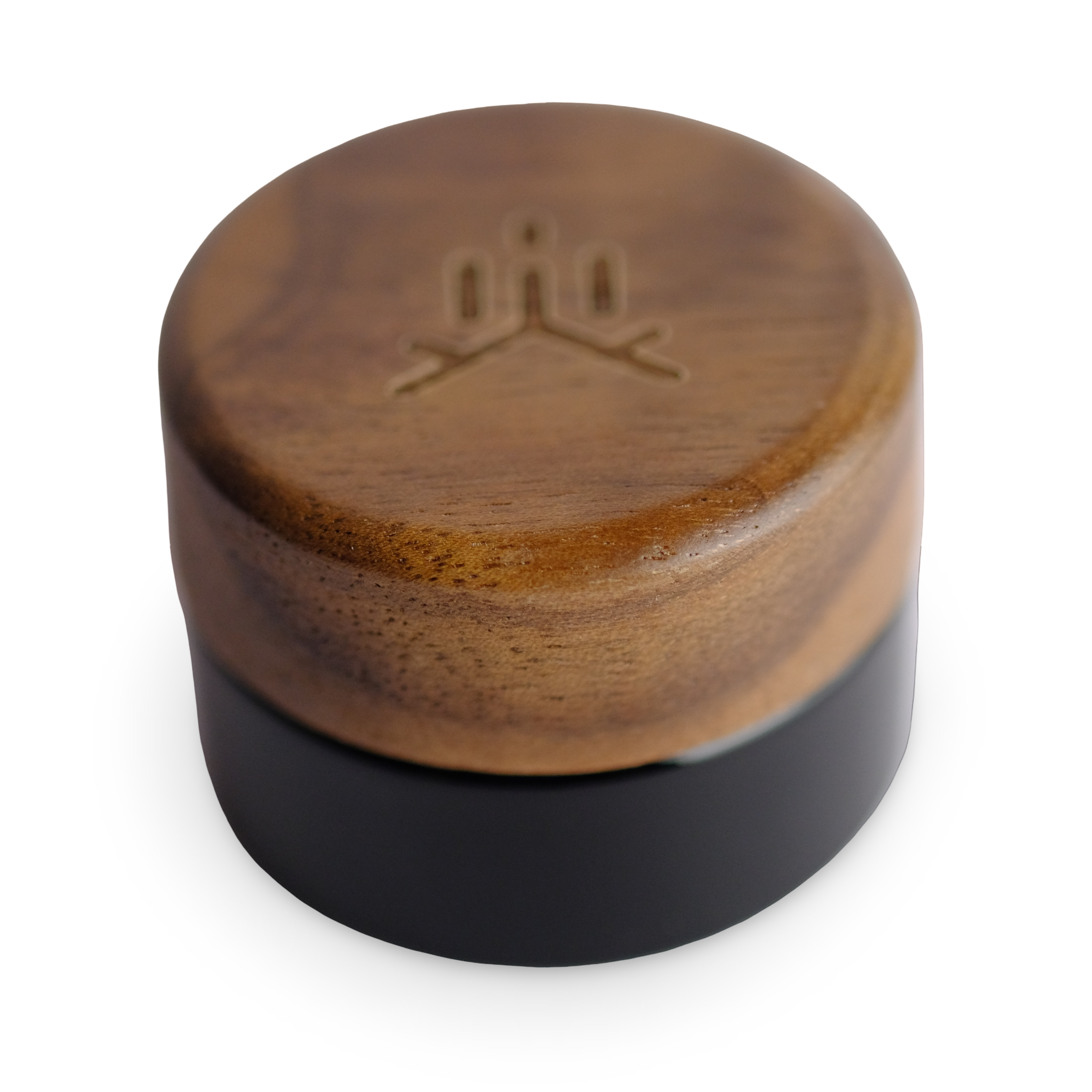 The Infinity Jar is crafted from premium UV-protective glass that blocks all harmful light while allowing only beneficial UV-A rays to pass through. This naturally preserves the purity, aroma, and potency of your concentrates. Paired with a refined walnut wood lid and precision-engineered to be fully smell-proof, it’s the ideal high-end storage solution for botanical integrity and lasting freshness.
