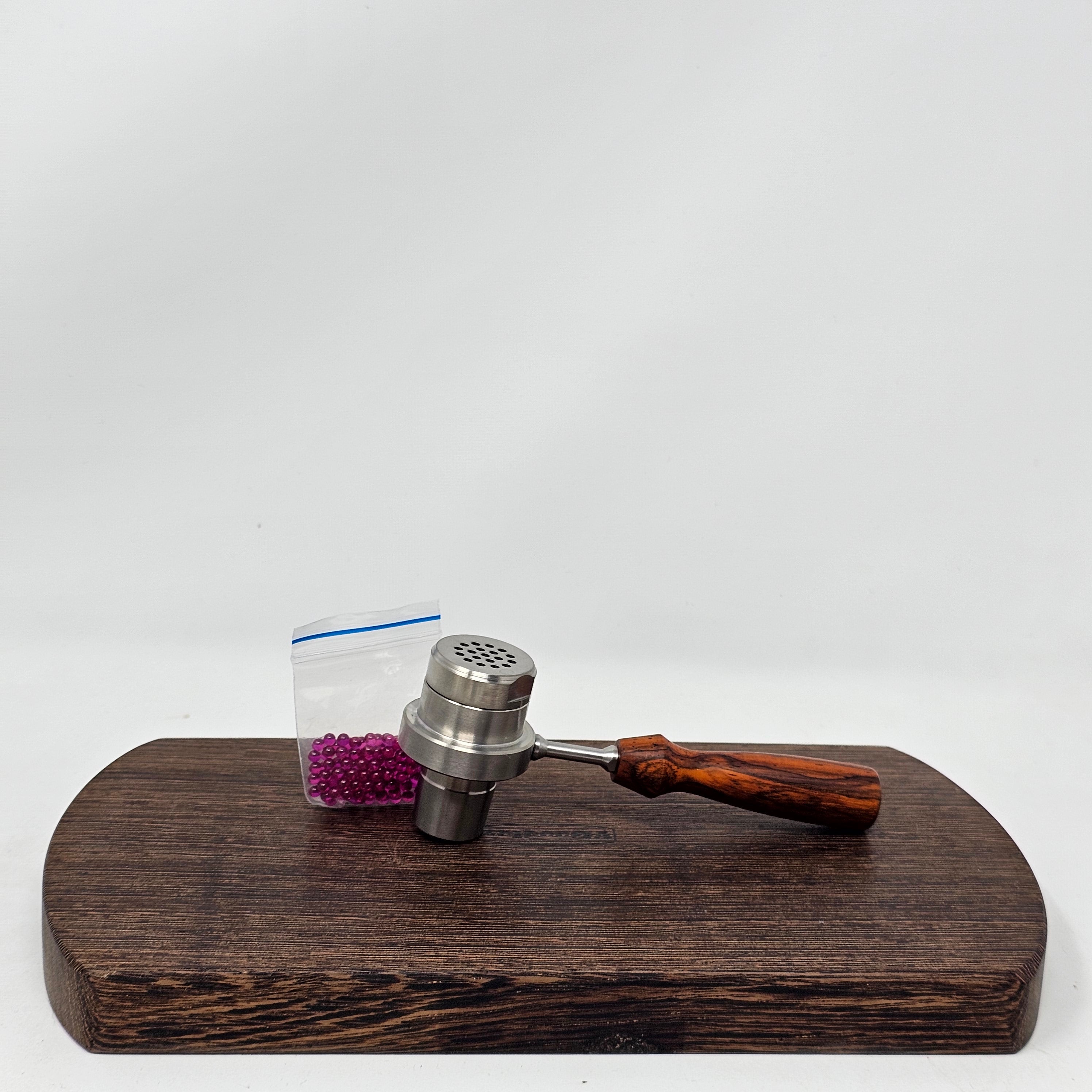 The Jane Male Flower Diffuser is used with any of the ZenLeaf series enail stations. It is made from Grade 2 Titanium. The removable lid will expose the 3mm or 4mm Rubies which are the heart of the heater. As with our Flowerpot Heads, you can further explore different media and diameter balls for a more tailored experience.

The Diffuser is designed to work with any 18mm glass ball vape bowl and the Cannabis Hardware Shovelhead Bowl.
