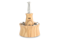 Vapman's ingenious operating principle makes it a reference product in its class. The sophisticated pan shape allows an even heat distribution while the built-in air nozzles provide hot fresh air supply and avoid gas inhalation. This results in an unsurpassed vaporization experience.