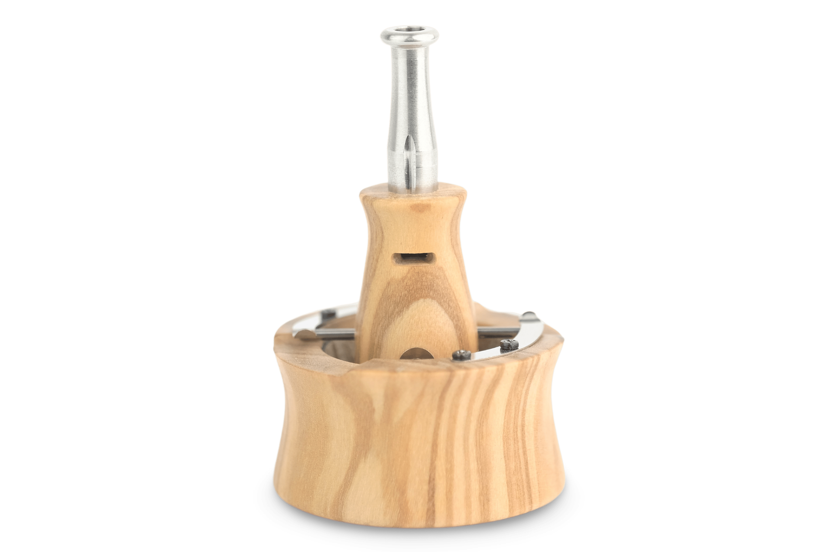 Vapman's ingenious operating principle makes it a reference product in its class. The sophisticated pan shape allows an even heat distribution while the built-in air nozzles provide hot fresh air supply and avoid gas inhalation. This results in an unsurpassed vaporization experience.