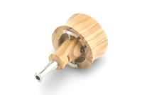 Vapman's ingenious operating principle makes it a reference product in its class. The sophisticated pan shape allows an even heat distribution while the built-in air nozzles provide hot fresh air supply and avoid gas inhalation. This results in an unsurpassed vaporization experience.