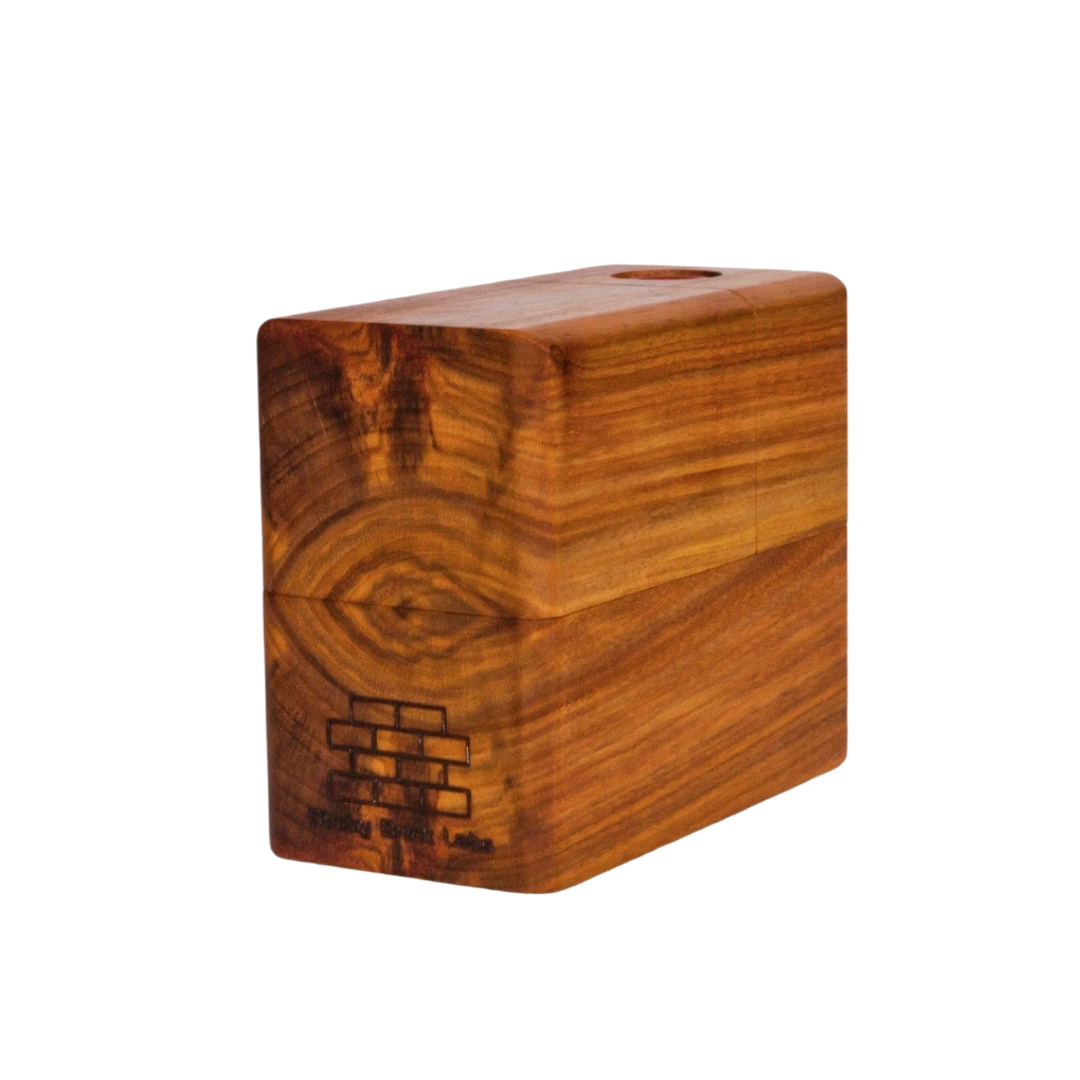 Maxx by Sticky Brick Labs