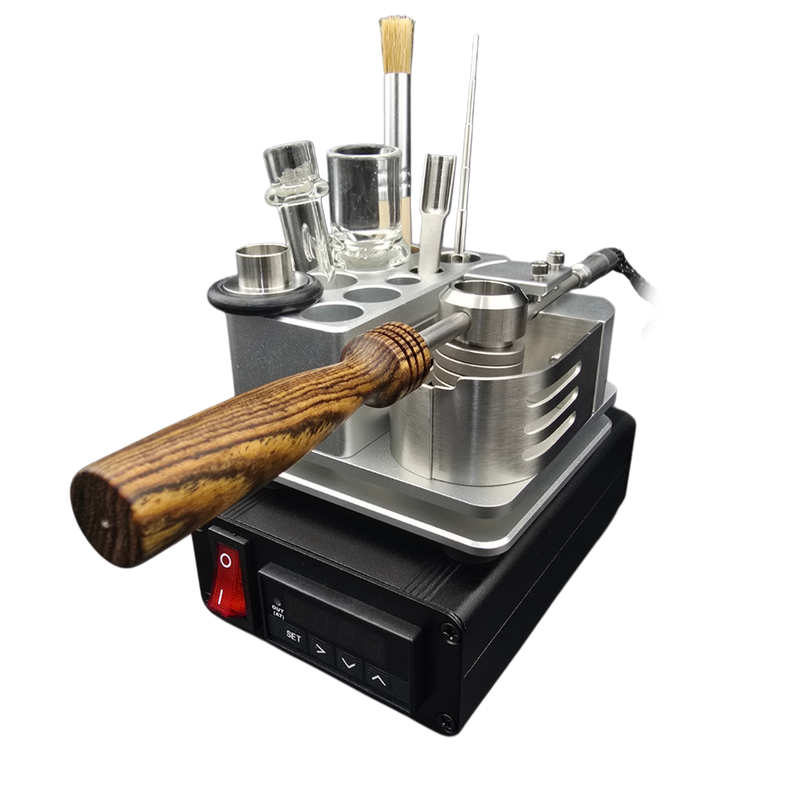 IO Hornet Ball Vape Bundle Curated by VGoodiEZ IO Hornet Ball Vape Bundle Curated by VGoodiEZ