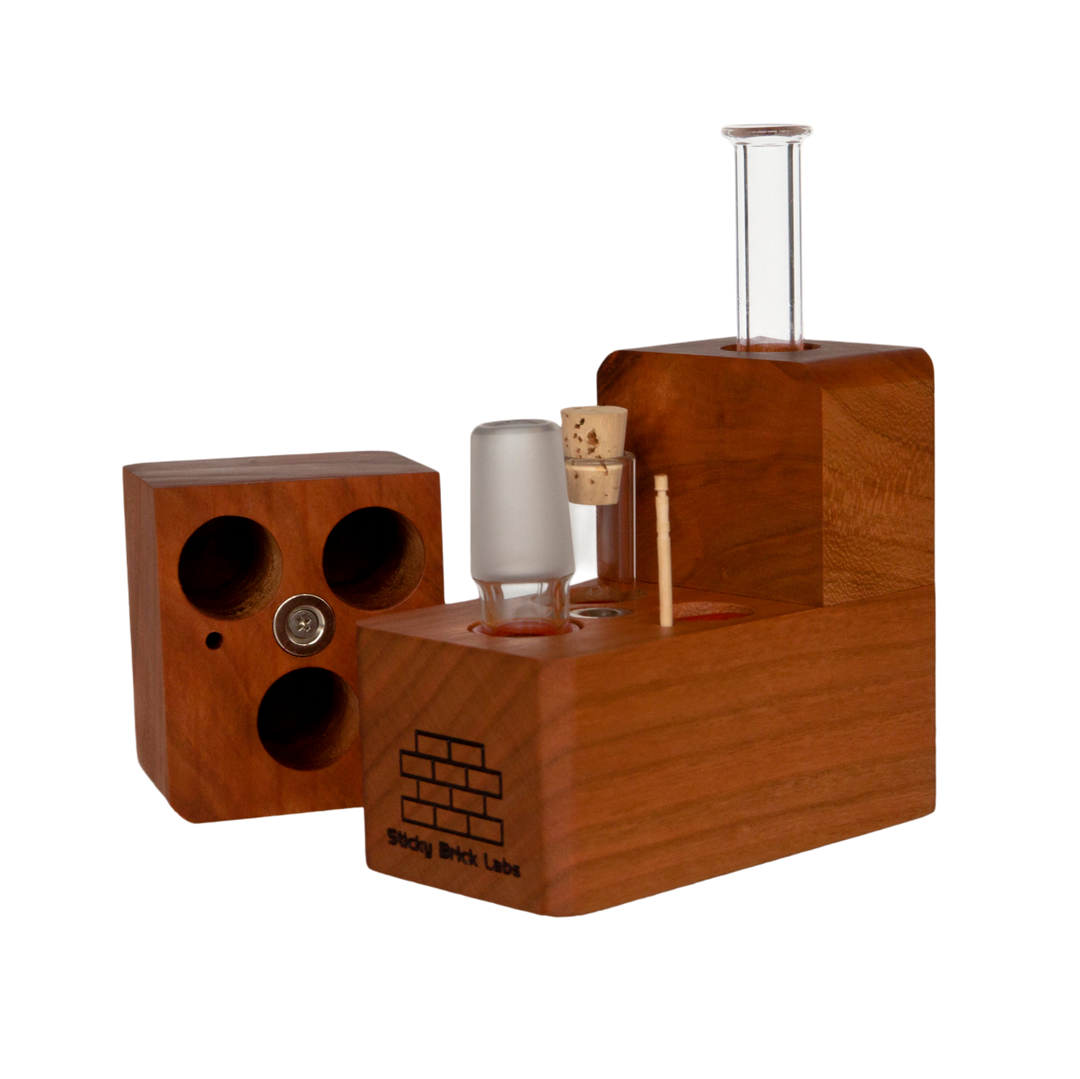 Maxx by Sticky Brick Labs