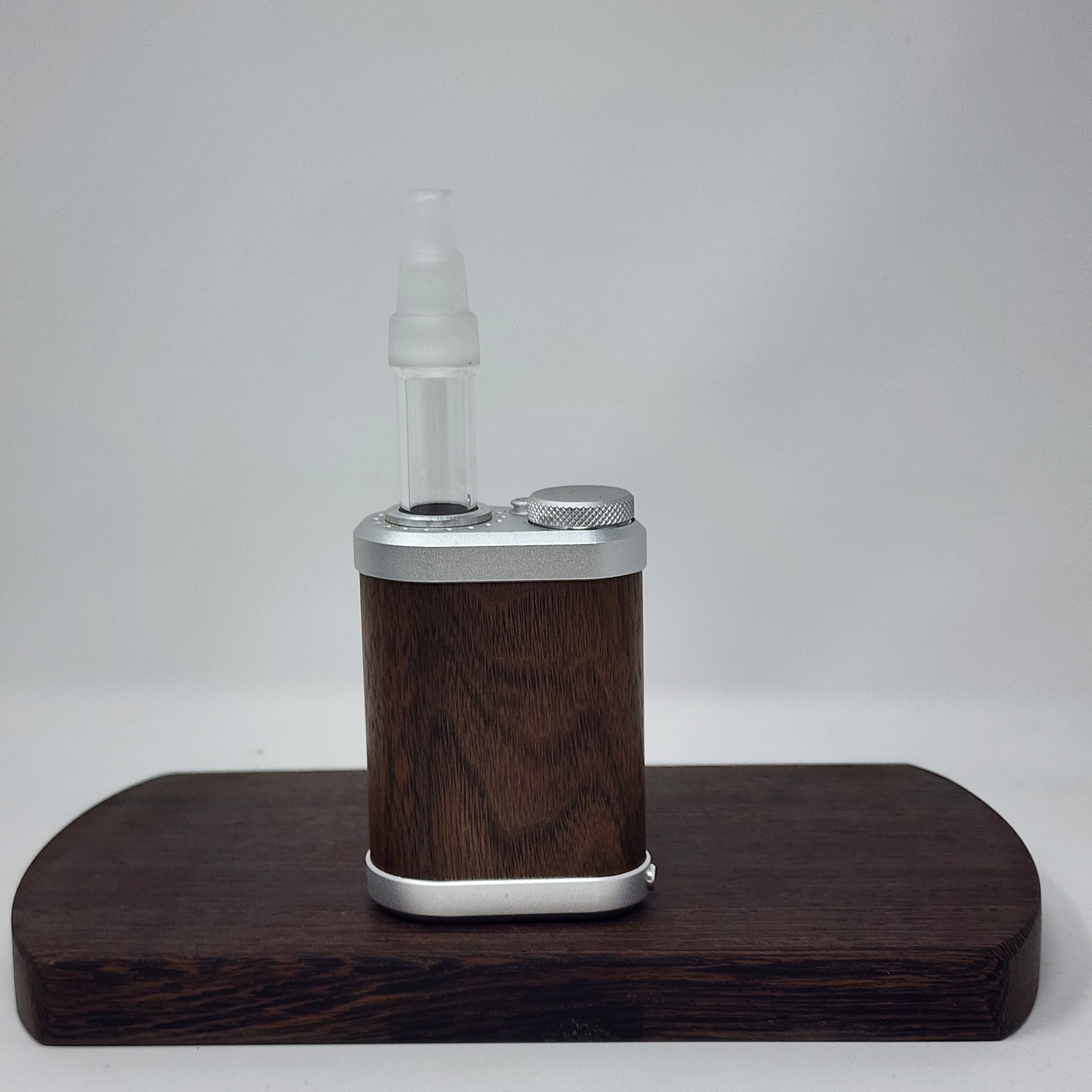 Borosilicate water pipe adapter (WPA) with 3-in-1 connection (10mm, 14mm, and 19mm) for the Tinymight 2.