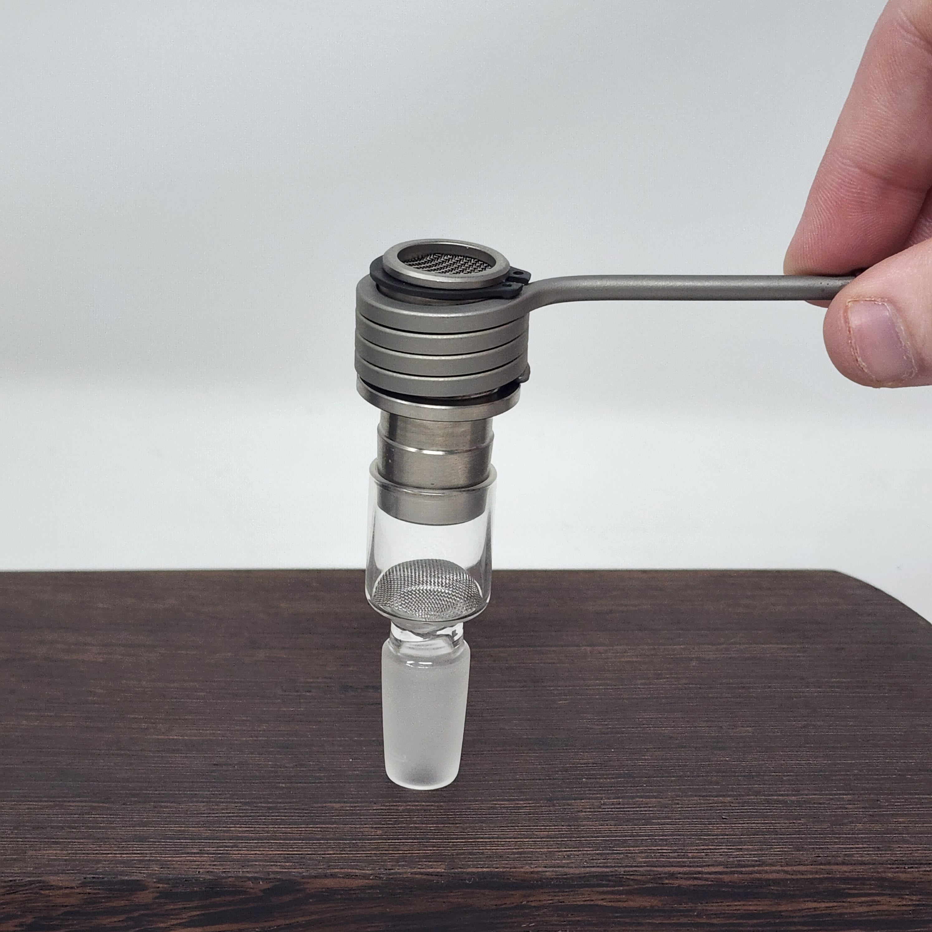 The B-Zero is the latest iteration of the "B" series of heads. This time, it is a single piece "ball" device inspired by the different DIY devices appearing in the community, namely the DIY device put together by "secreagent" which involved the CH 18mm posts and a 16mm coil.

CH removed the machined screen (extra mass) and replaced with a second 5/8 double weave screen located directly below the coil. They also increased the mass to fit one of our 20mm Flowerpot coils.