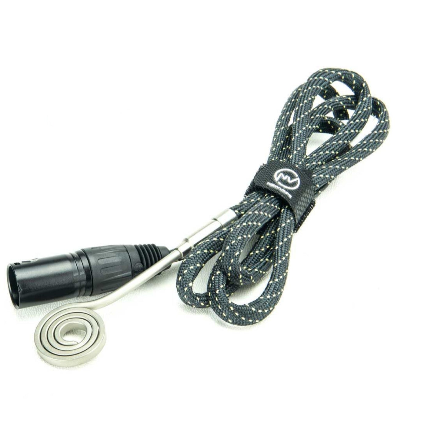 Flat enail coil
Braided kevlar sheath protects wires
Cannabis Hardware velcro strap
Available in 110v or 220v
110v wrks in North America
220v works in UK, EU, AU
Works with all controllers VGoodiEZ sells
30 day warranty