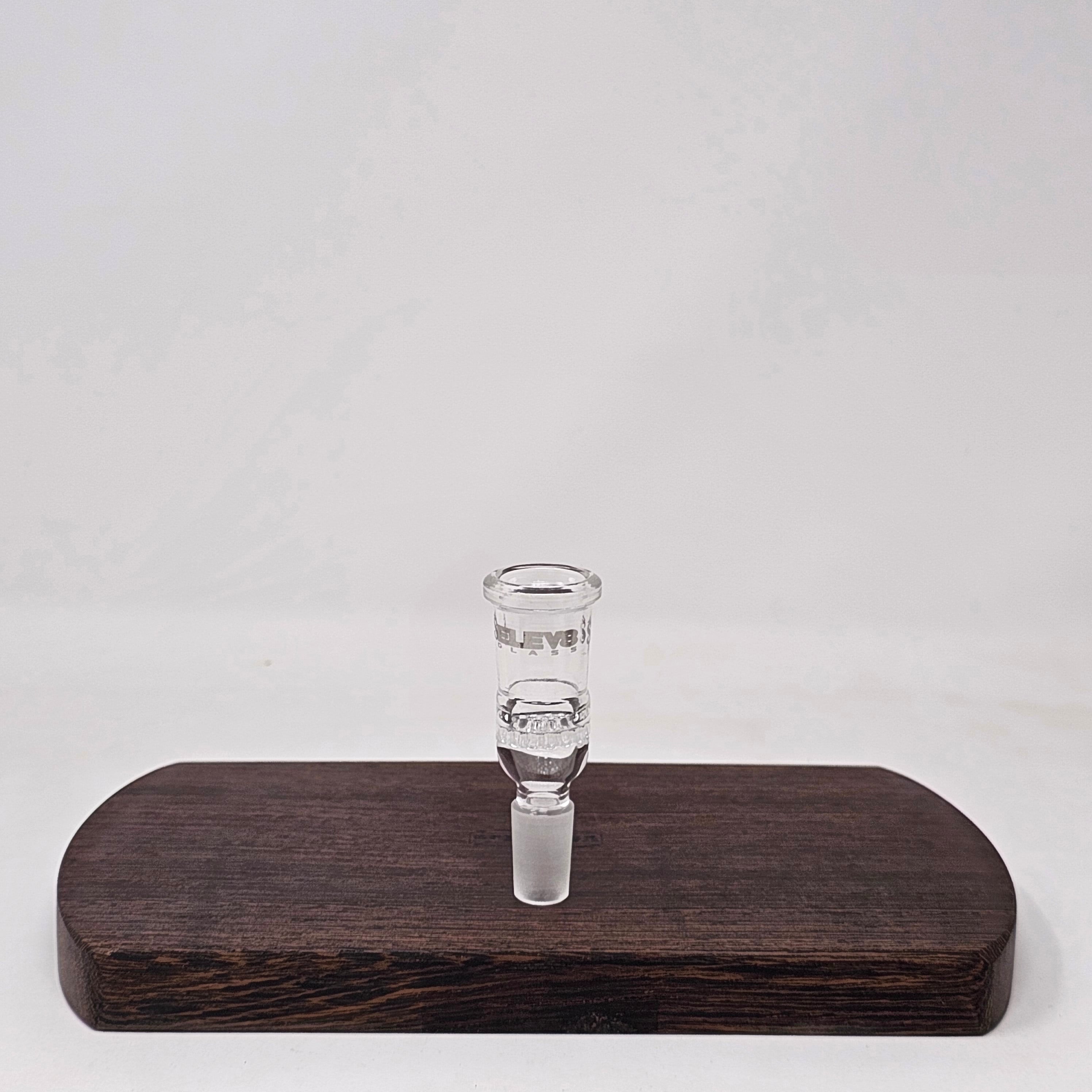 Comes with screen installed. 14mm male connection. Glass screen has a slightly raised deck. For use with the Elev8R and many other injector style units.
