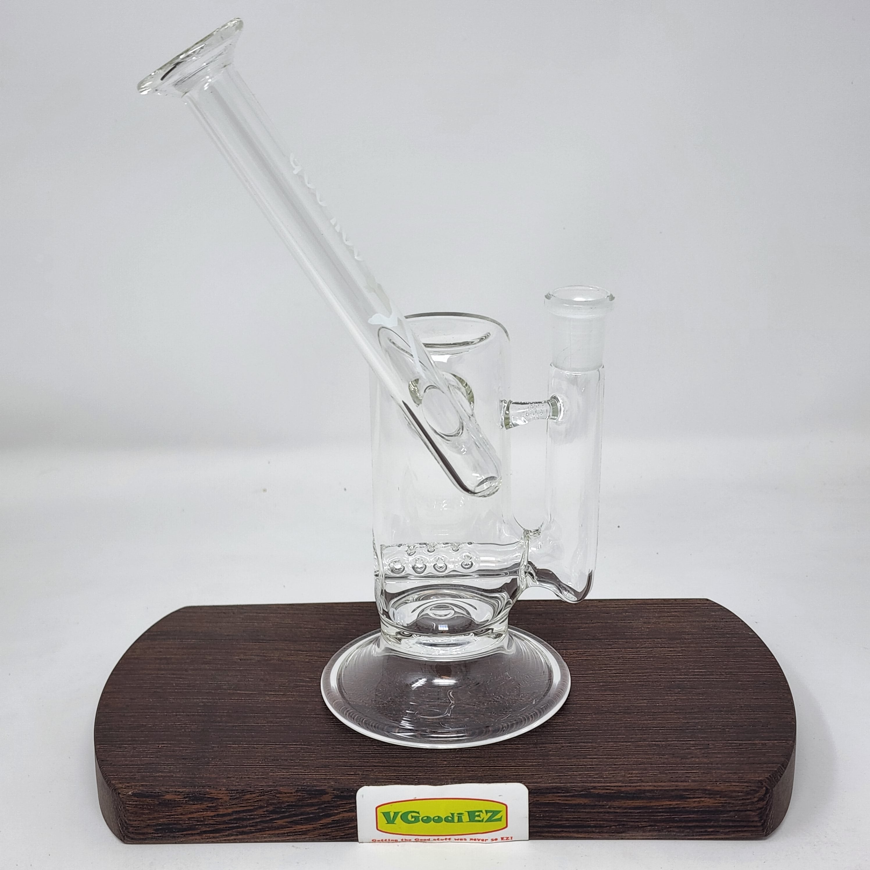 The small inline is made on 44 mm tubing, the inline perc is diffused in house. 14mm Female fitting or 19mm Female (select at checkout).

Height 7-8''. Made in the USA!!!



** This product is individually handmade by the same or different glass blower and there may be a variation in size of product. There could also be a variation in the logo size, placement, and color…